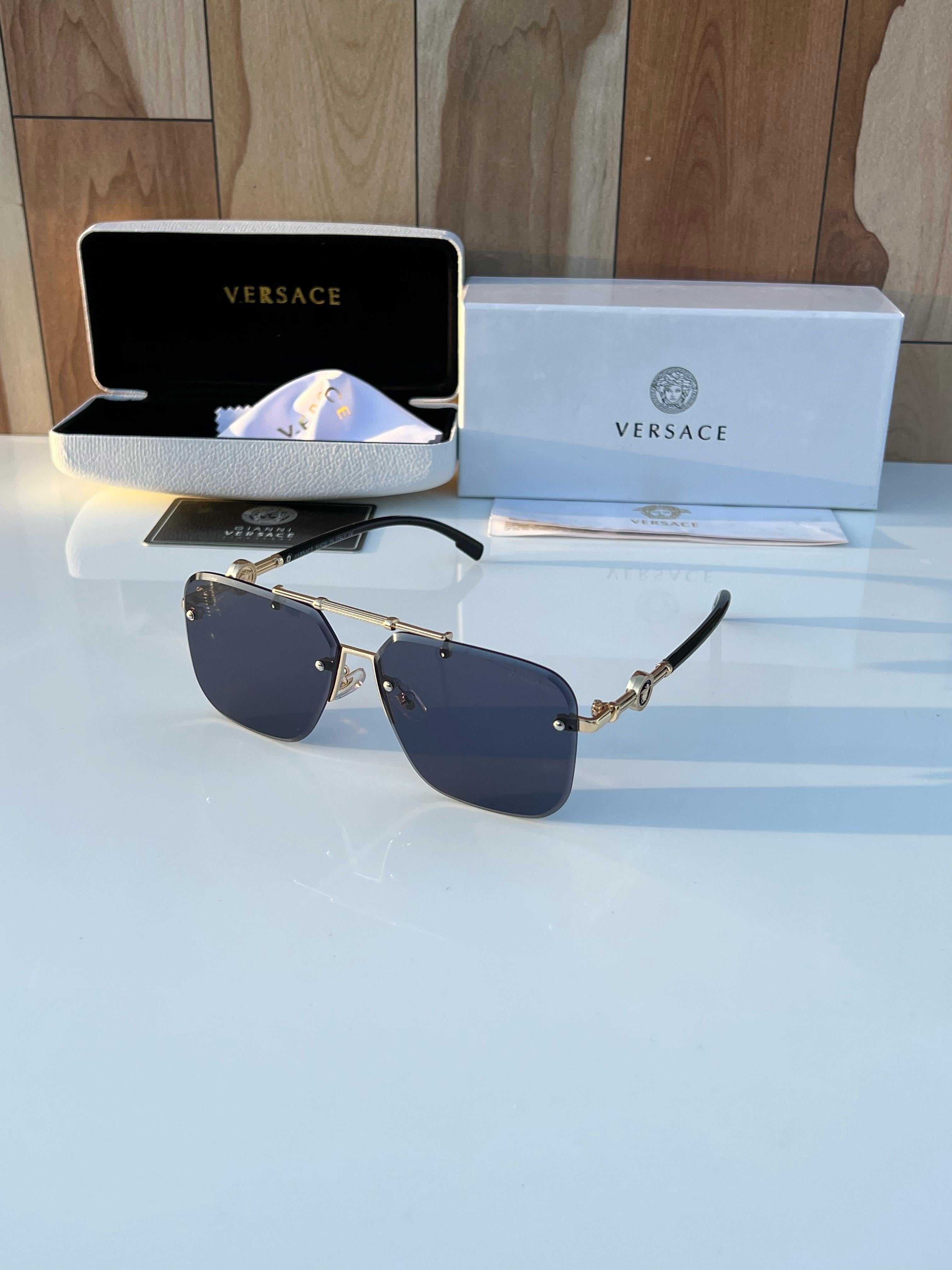 WG Ve_rsace 3196 gold black A