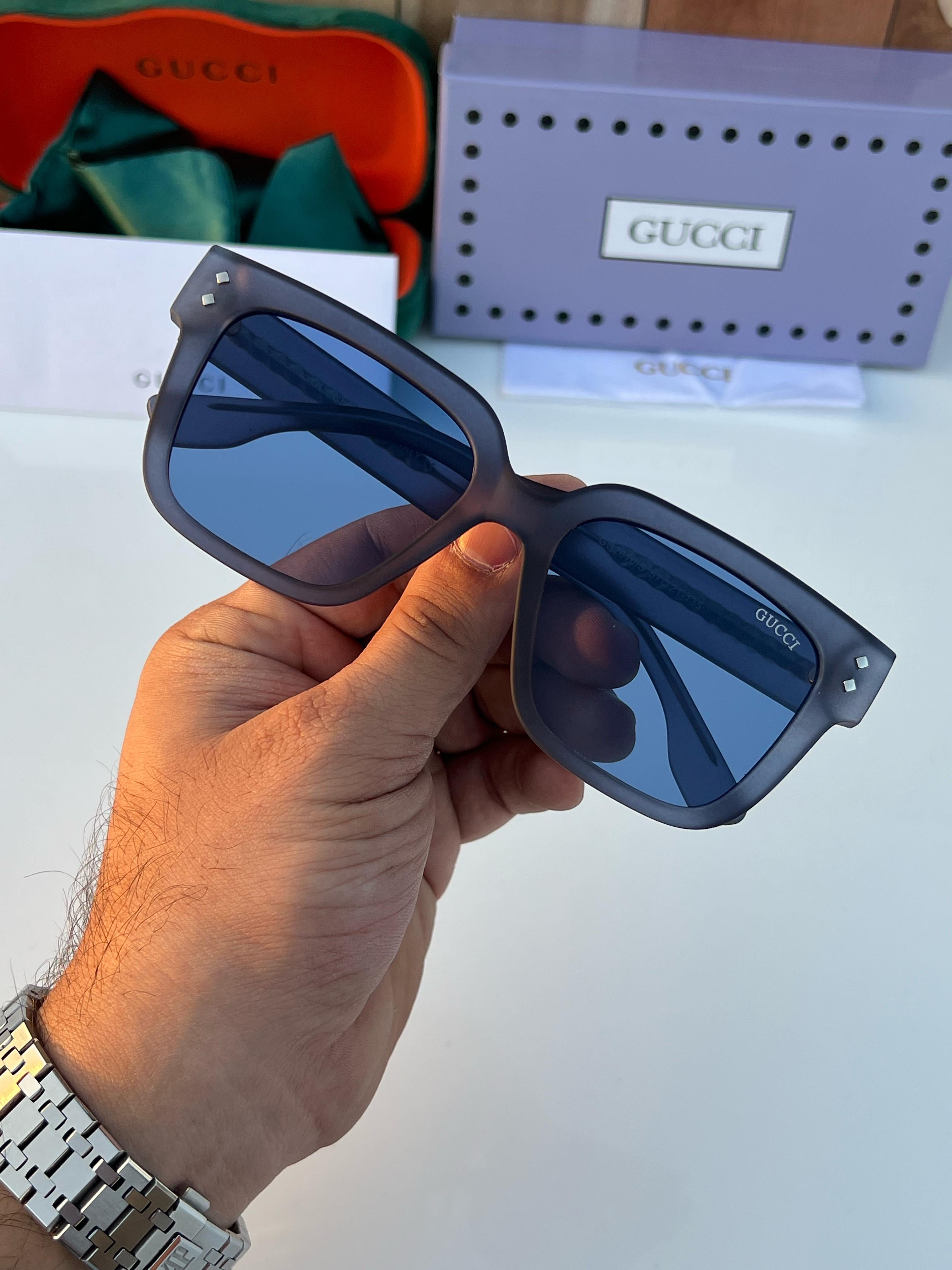 WG Gu_cci 2610 blue A