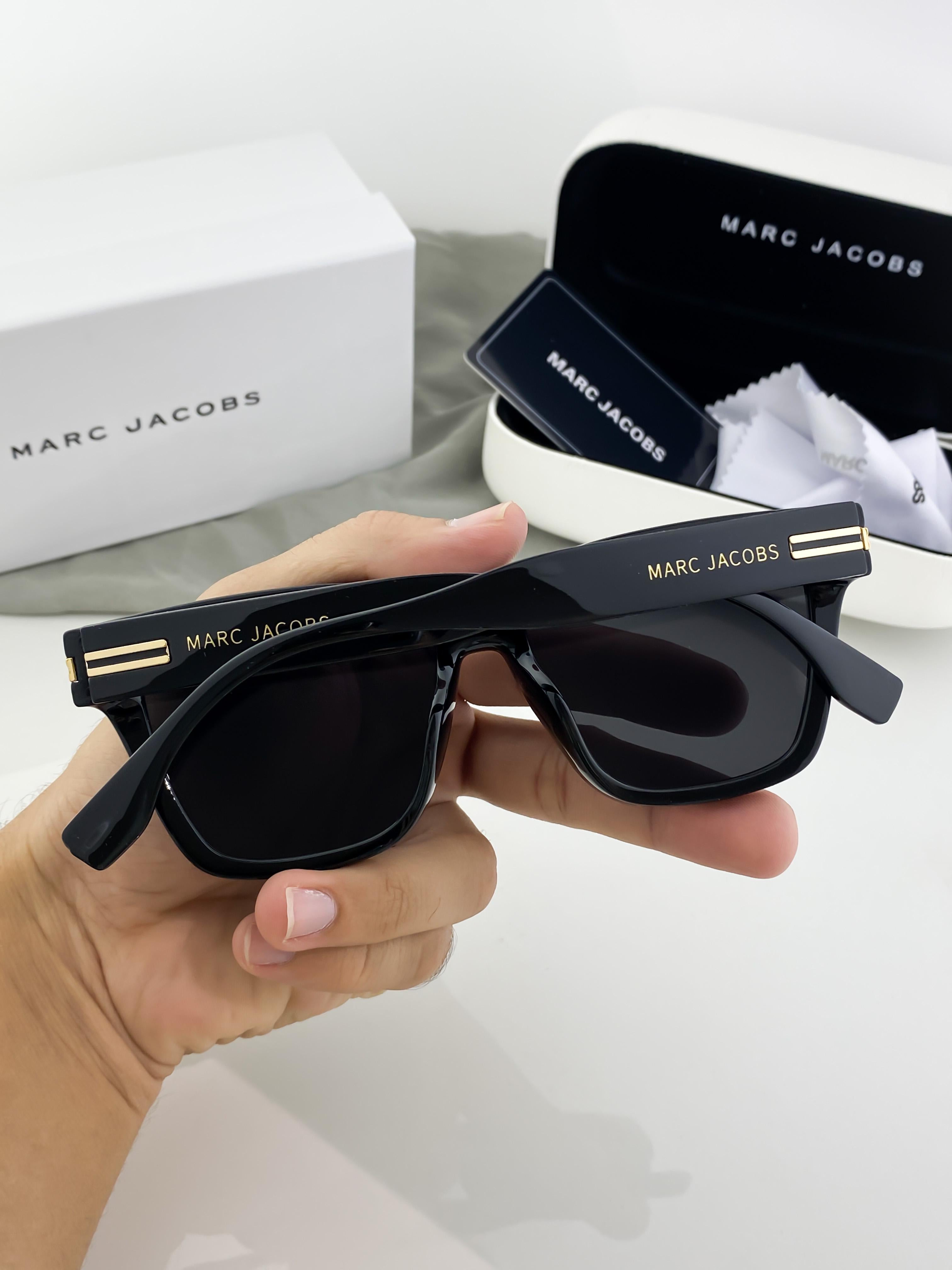 WG Marc_jacob_s 7783