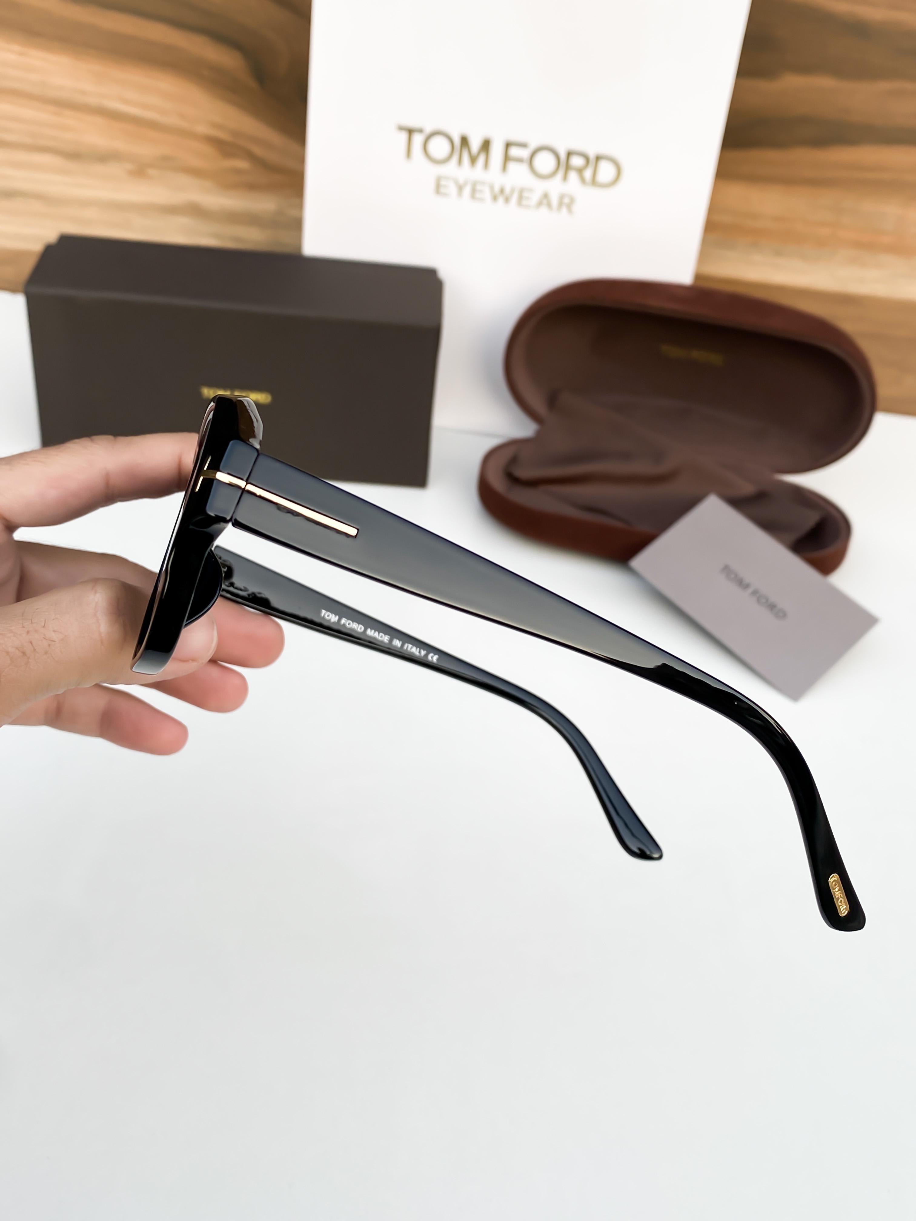 WG To_ MFORD  BLACK 6033