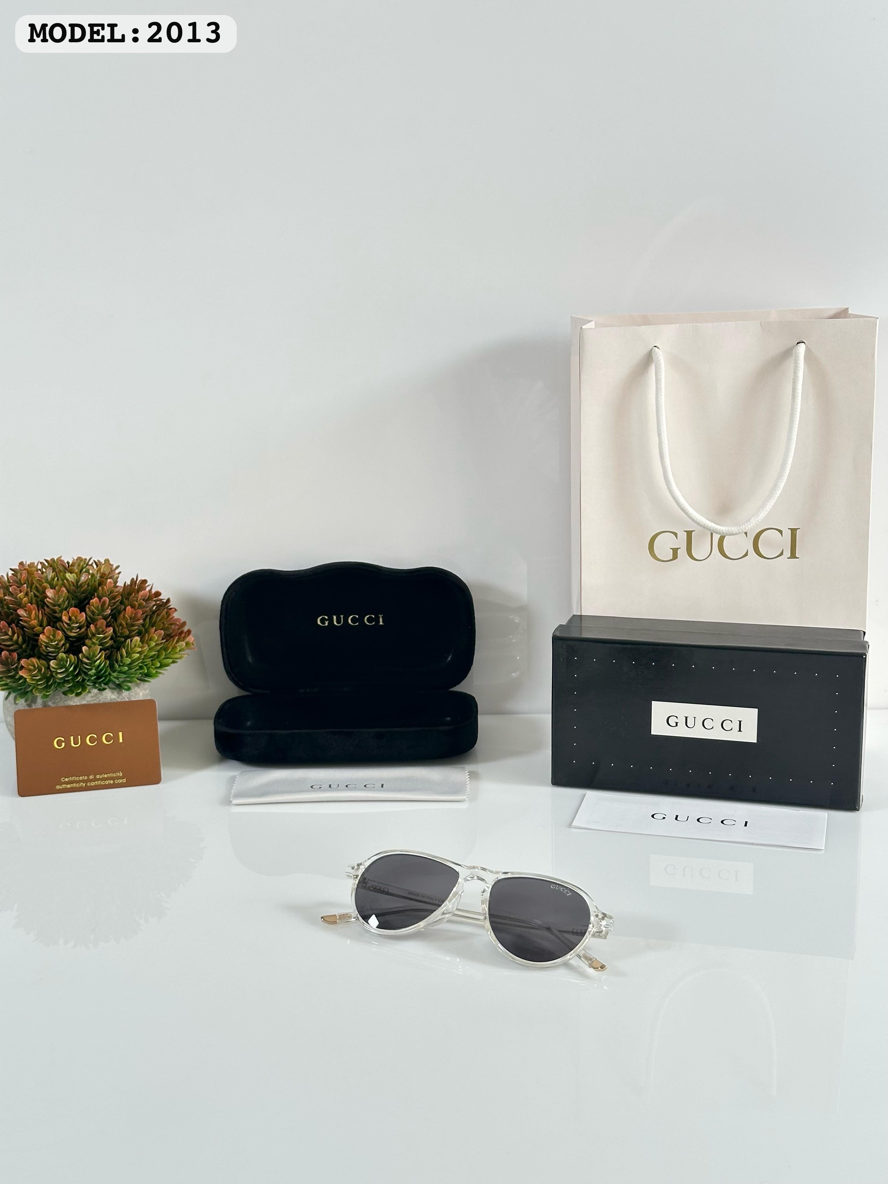 WG Gu_cci 2013 water Black