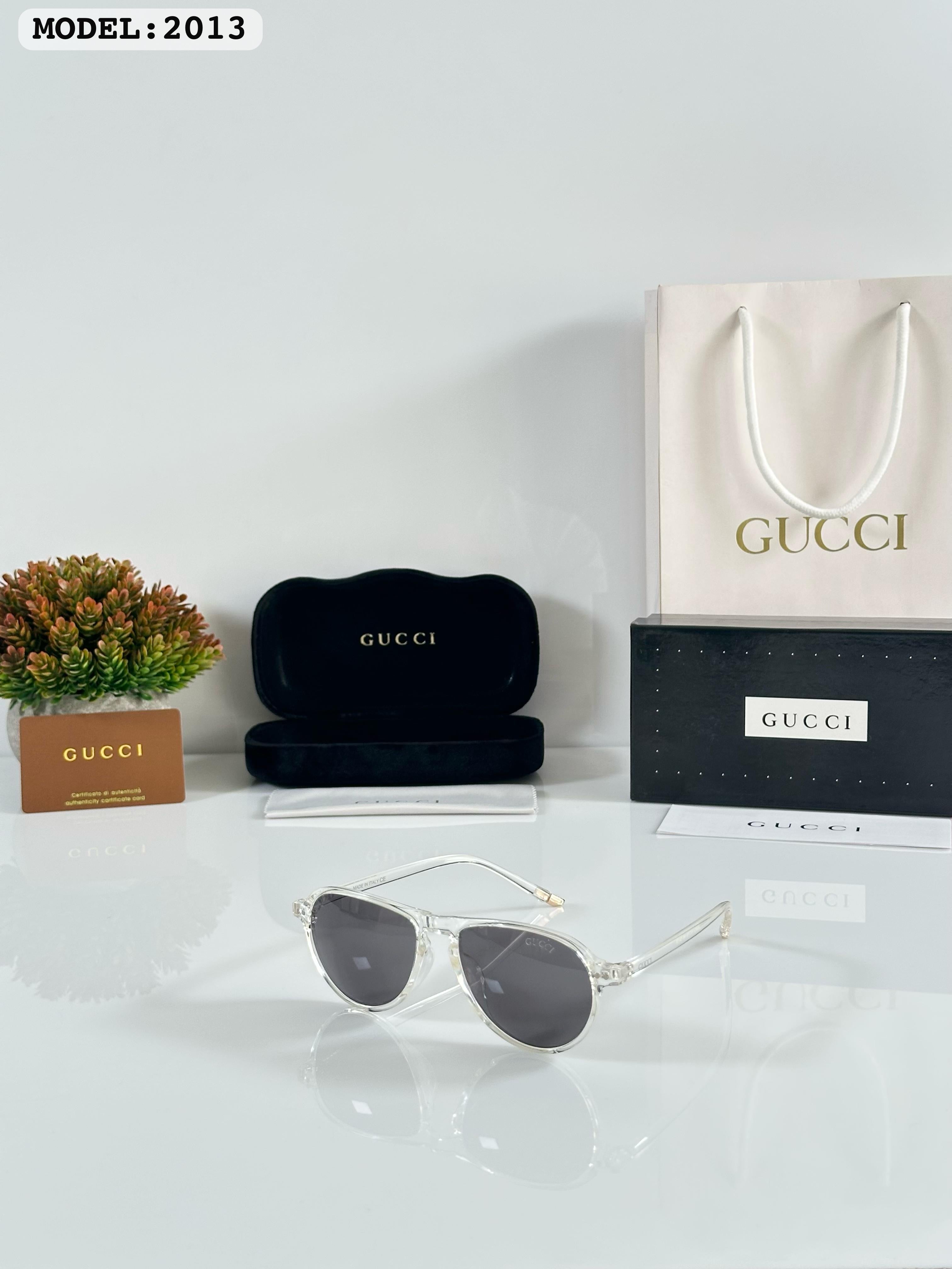 WG Gu_cci 2013 water Black