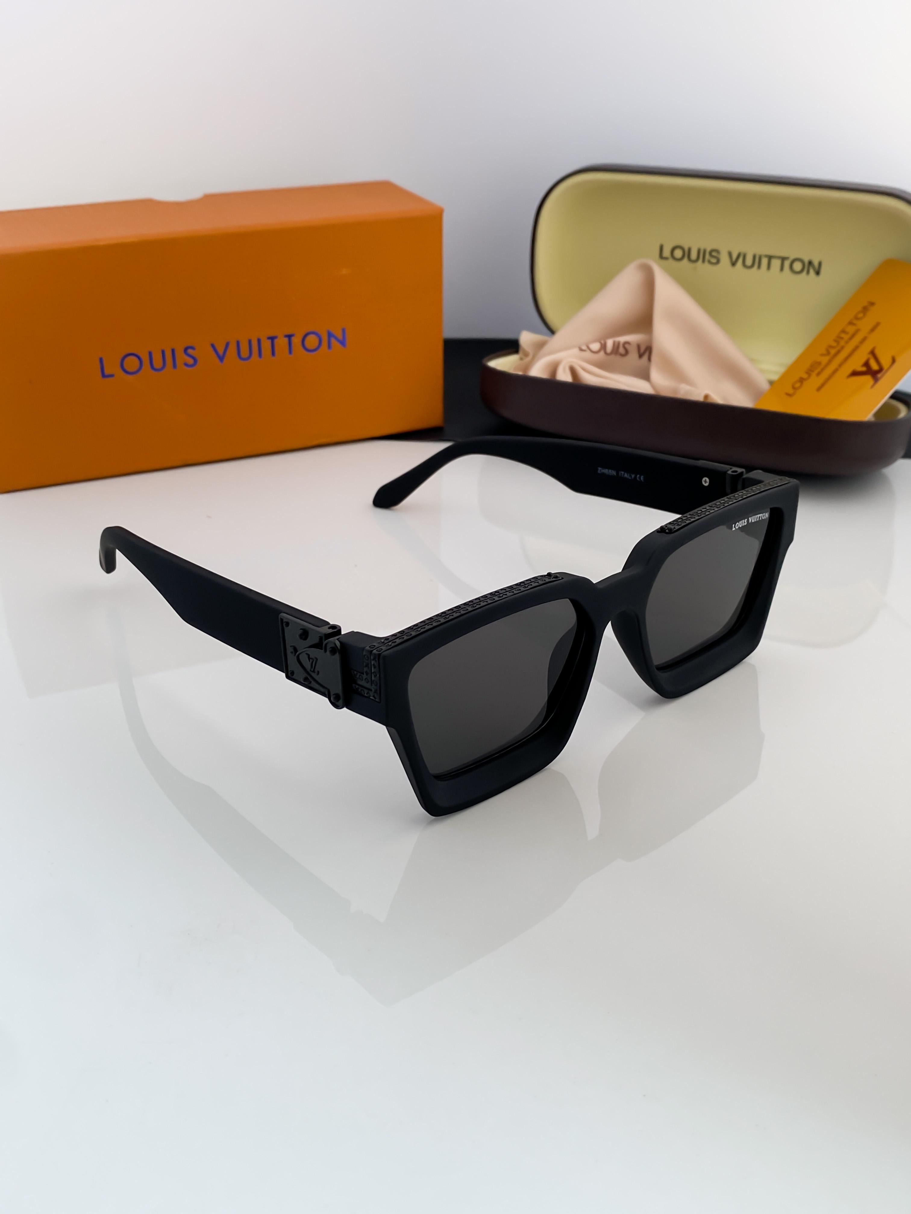 WG LO_UIS 65N BLACK B