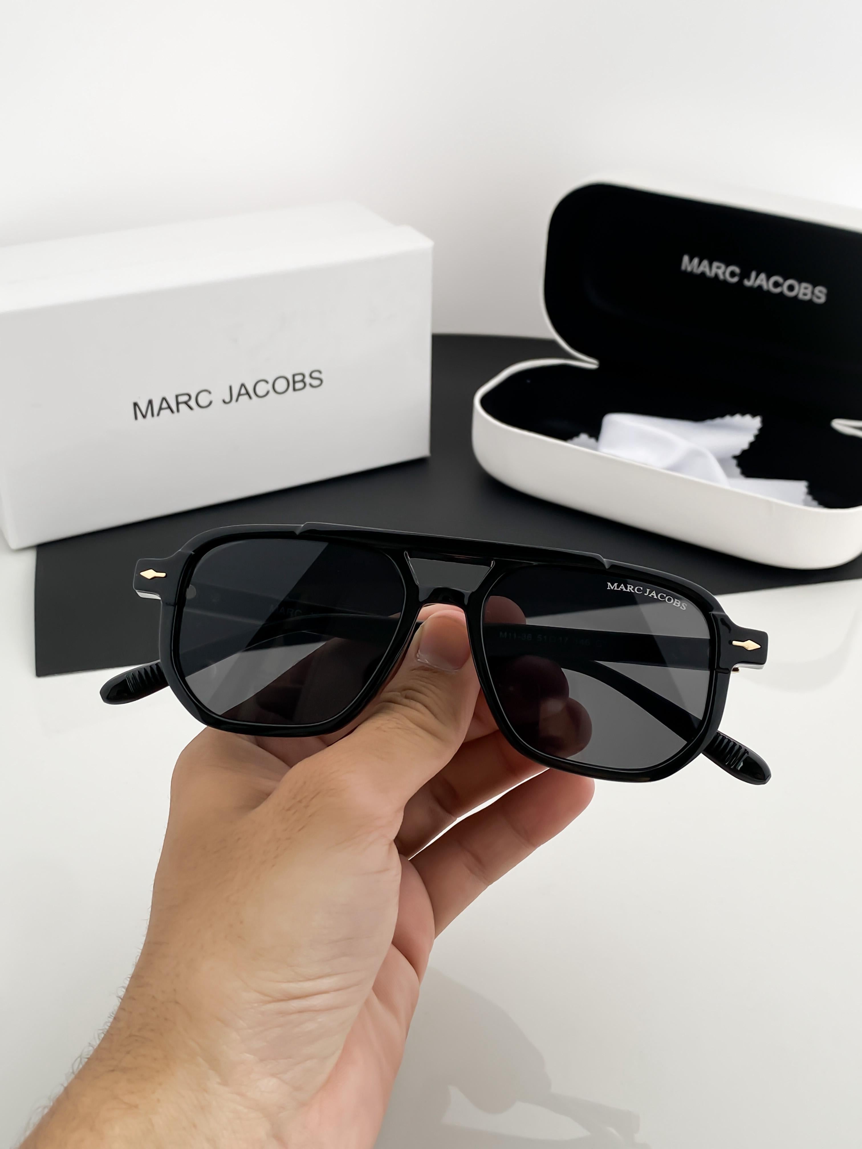 WG MA_RC JAC_OBS BLACK M11-36 B