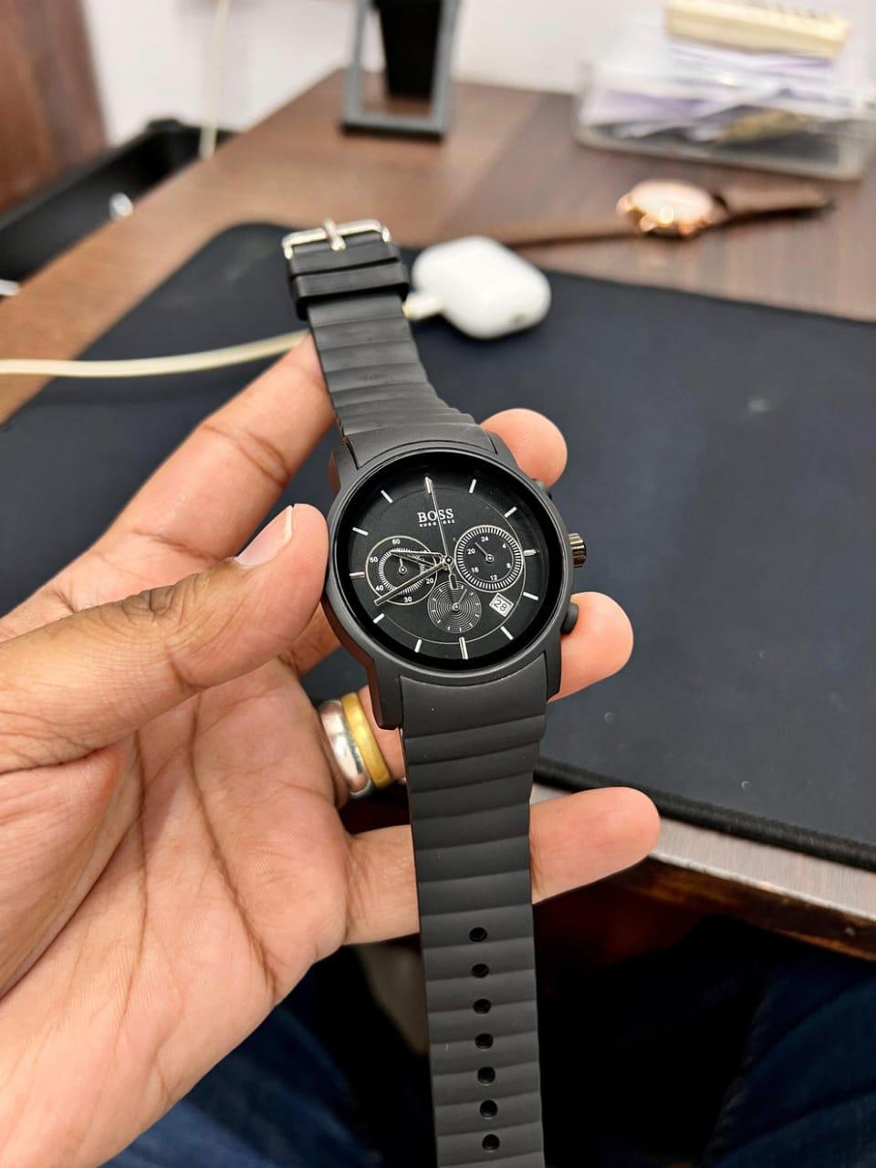 WG boss full black trending article