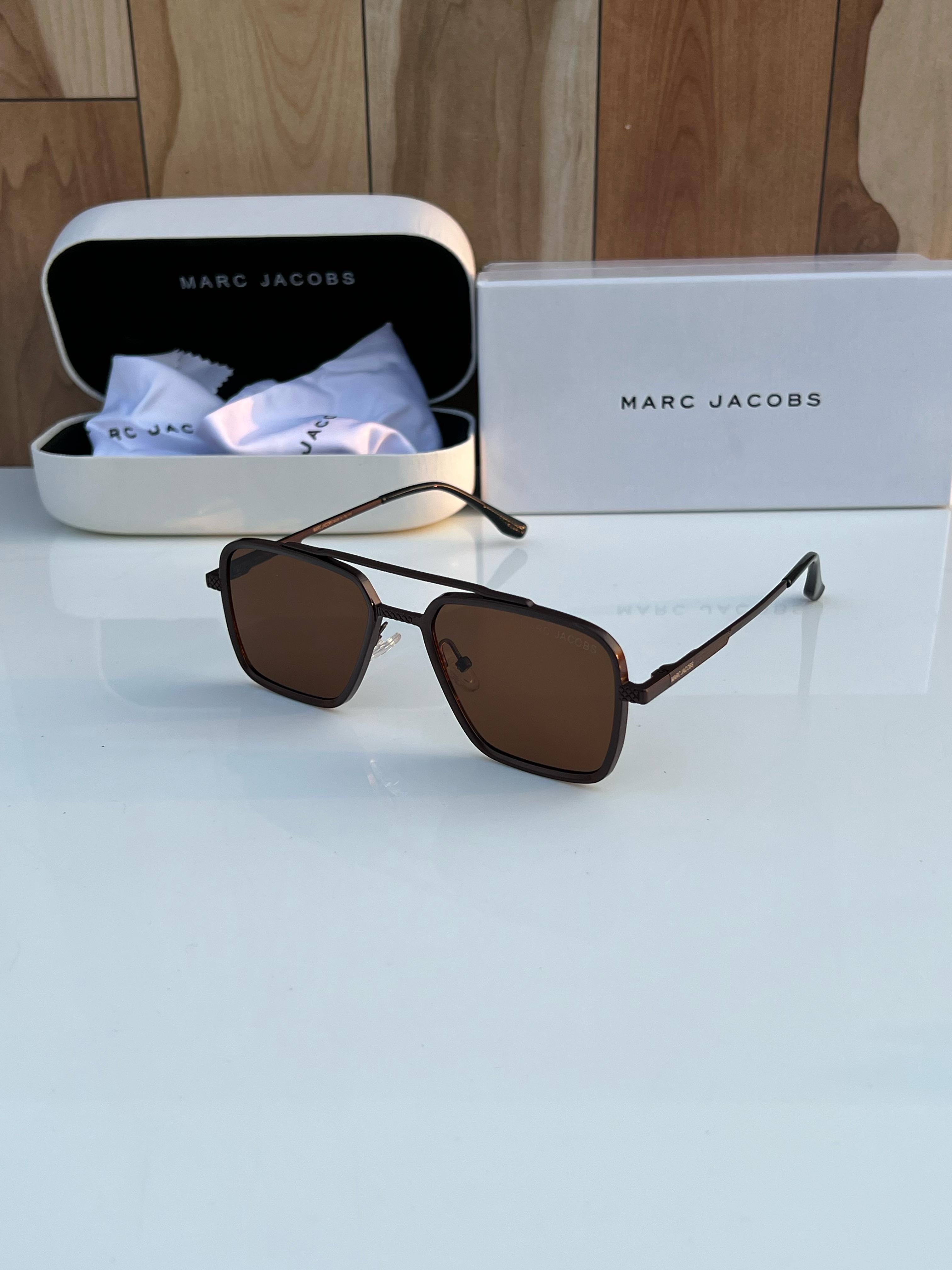 WG Mar_c Jacob’s 505 brown A