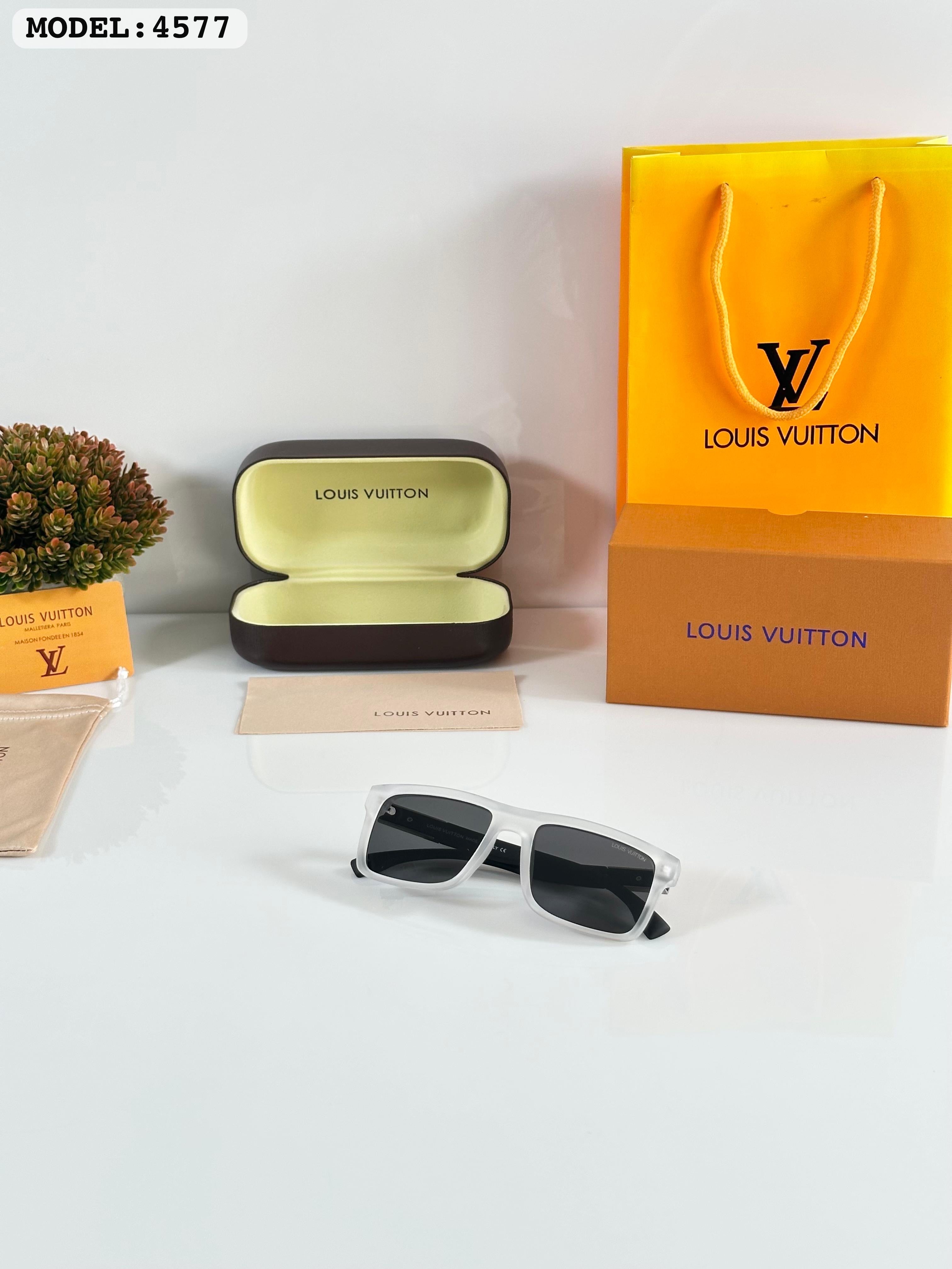 WG Lou_is_vuit_ton 4577 Ice Black