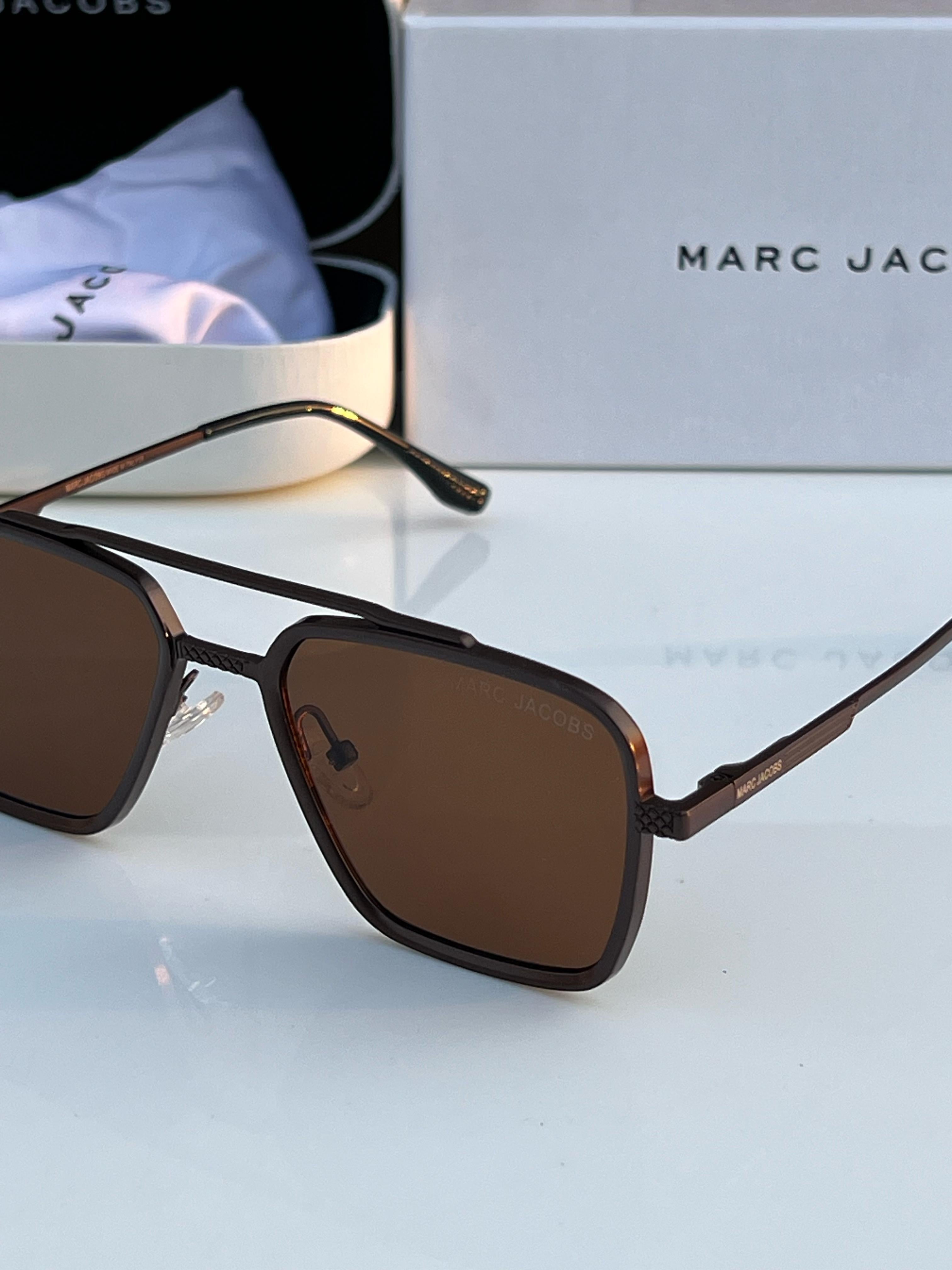 WG Mar_c Jacob’s 505 brown A