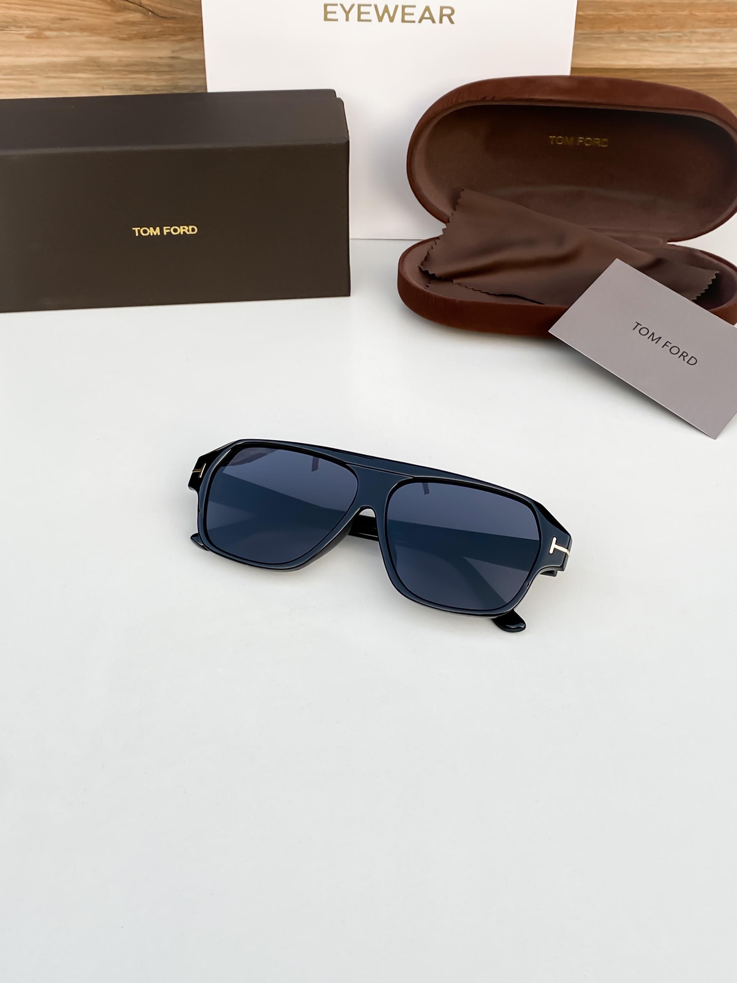 WG To_ MFORD  BLACK 6033