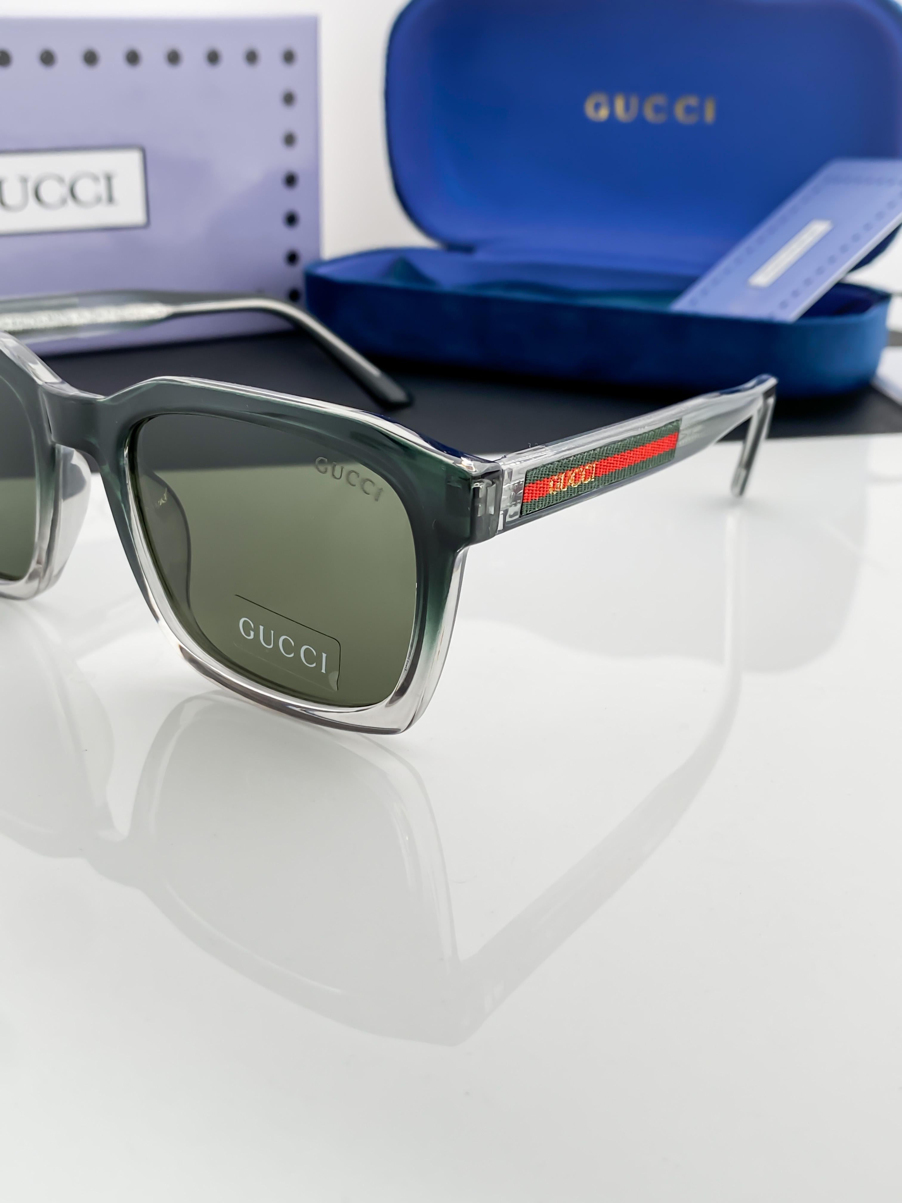 WG GU_C_CI GREEN 7727 B