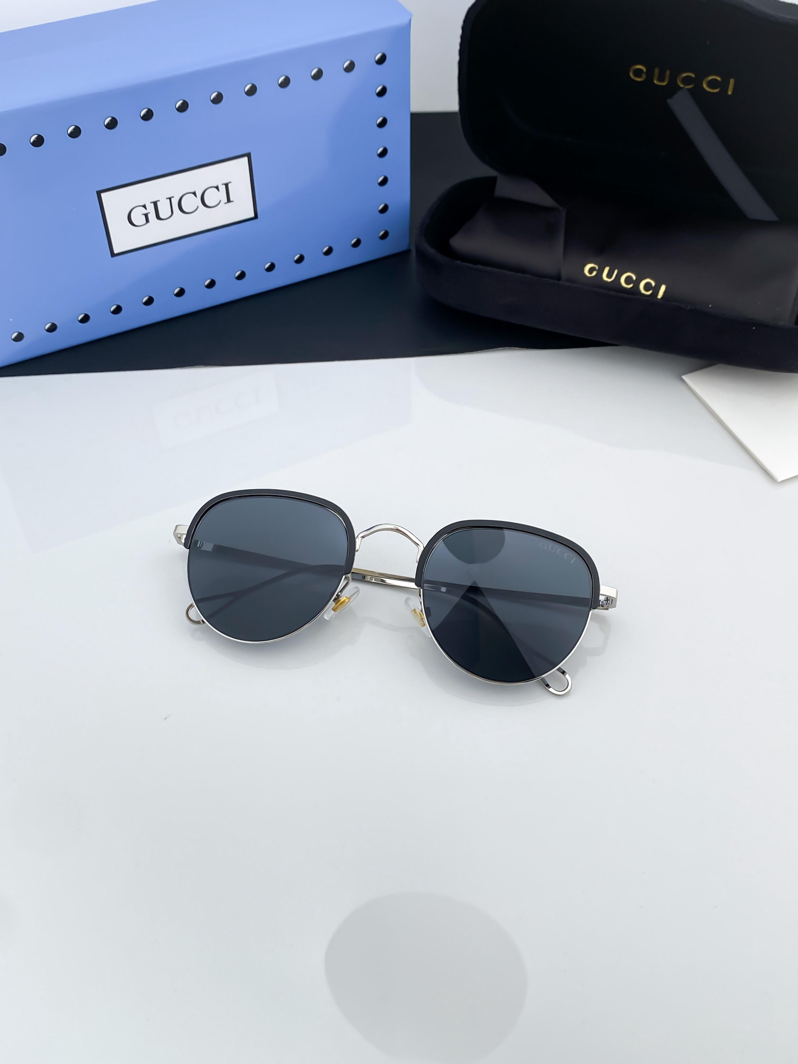 WG GU_C_CI SILVER BLACK 551 B