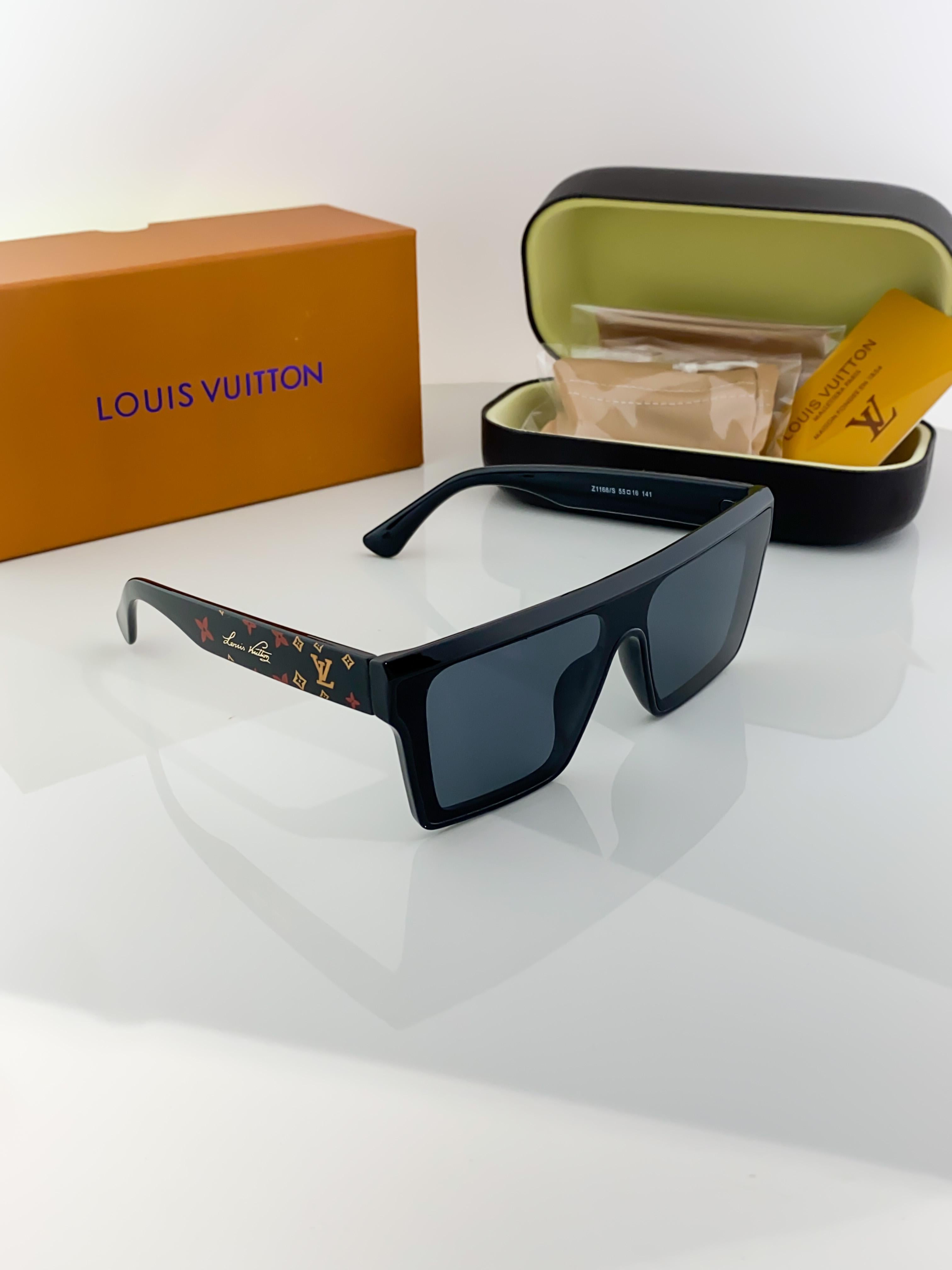 WG LO_UI_S VUI_TTON BLACK 1166 B