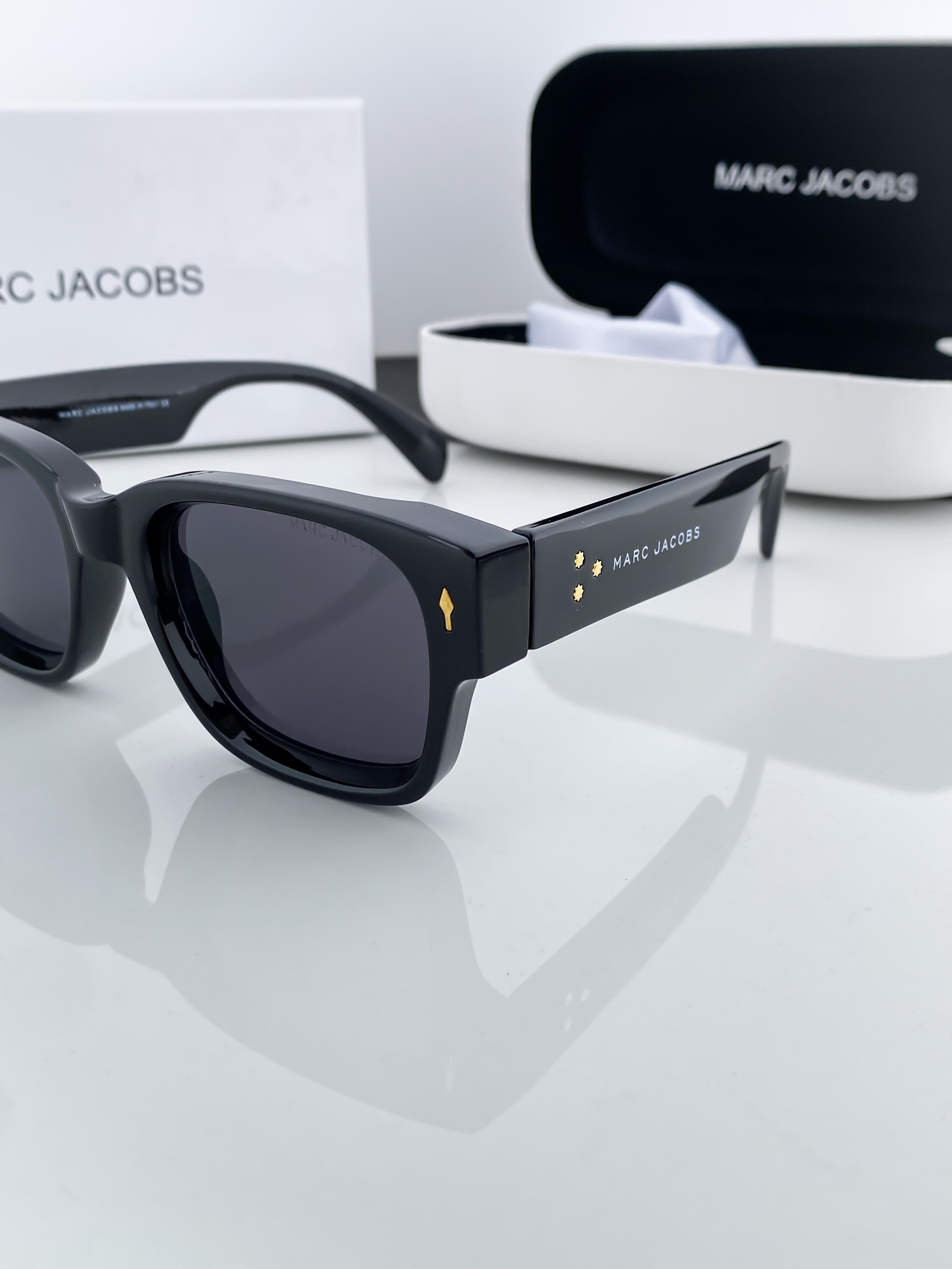 WG MA_R_C JA_CO_BS BLACK 11-17 B