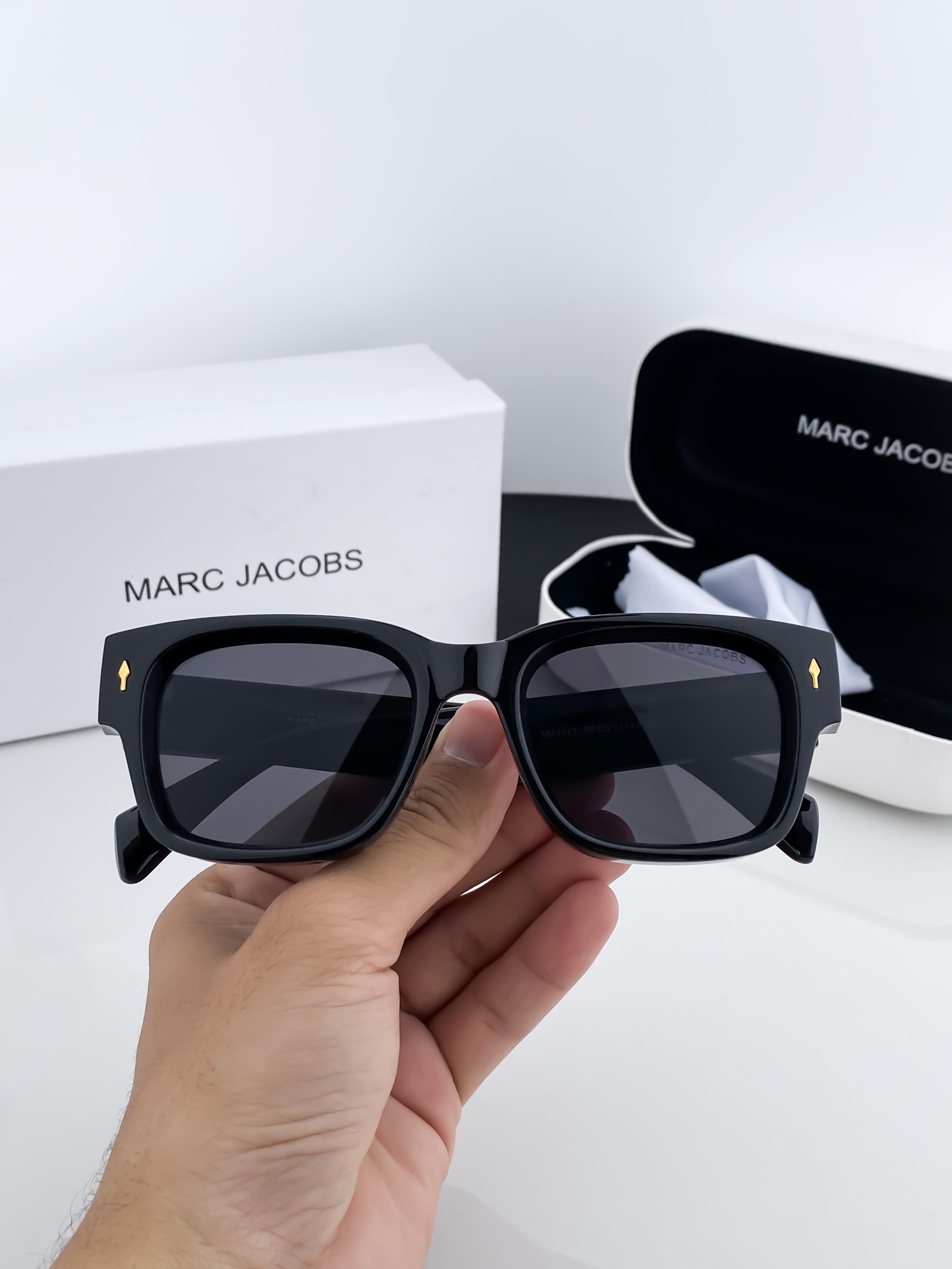 WG MA_R_C JA_CO_BS BLACK 11-17 B