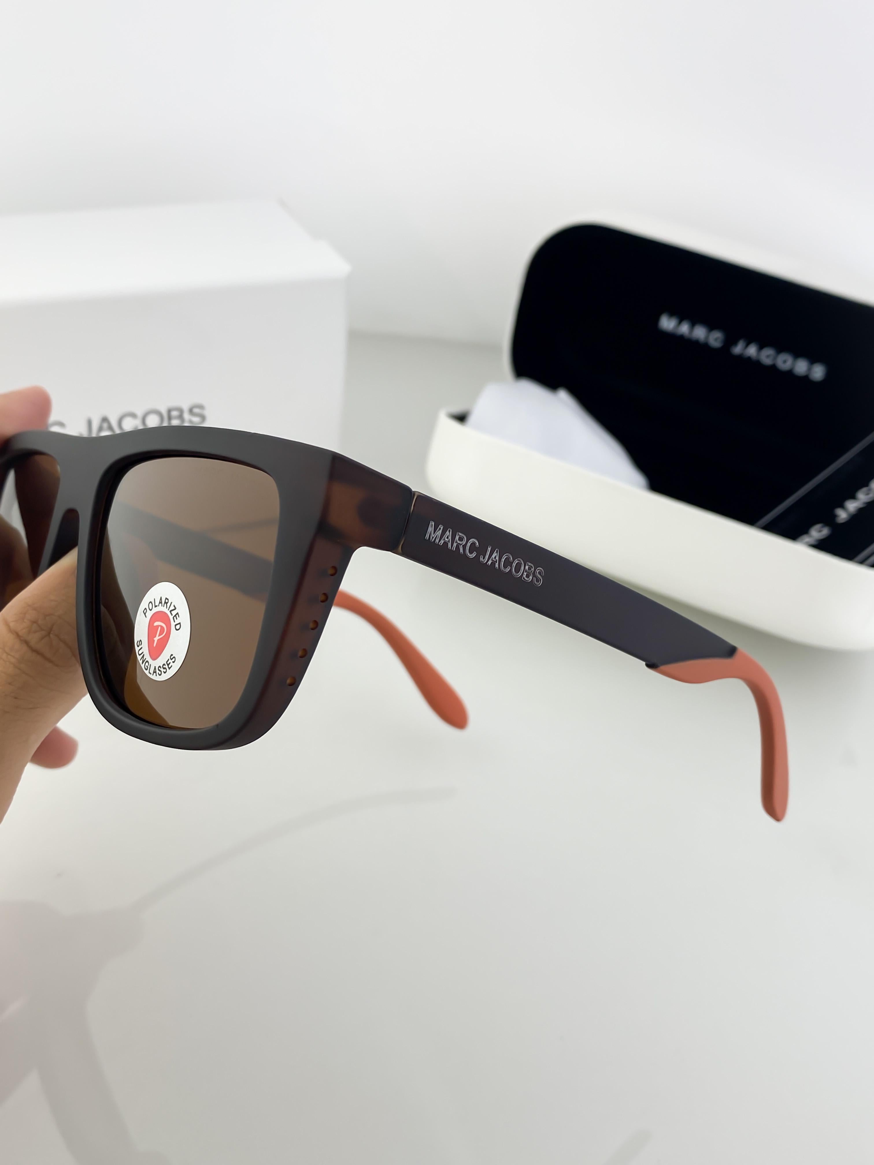 WG MA_R_C JA_CO_BS BROWN 2104 B