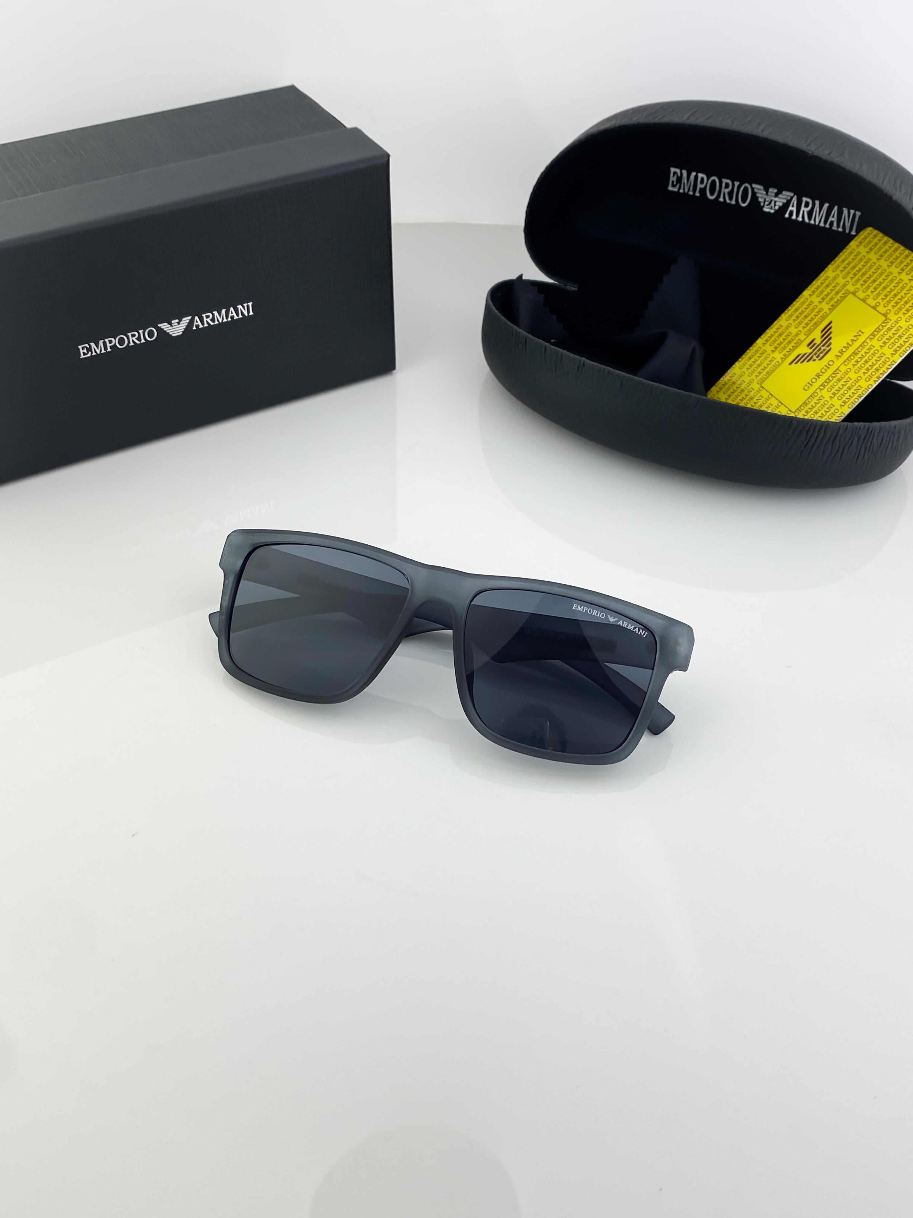 WG AR_MA_NI GREY 221 B