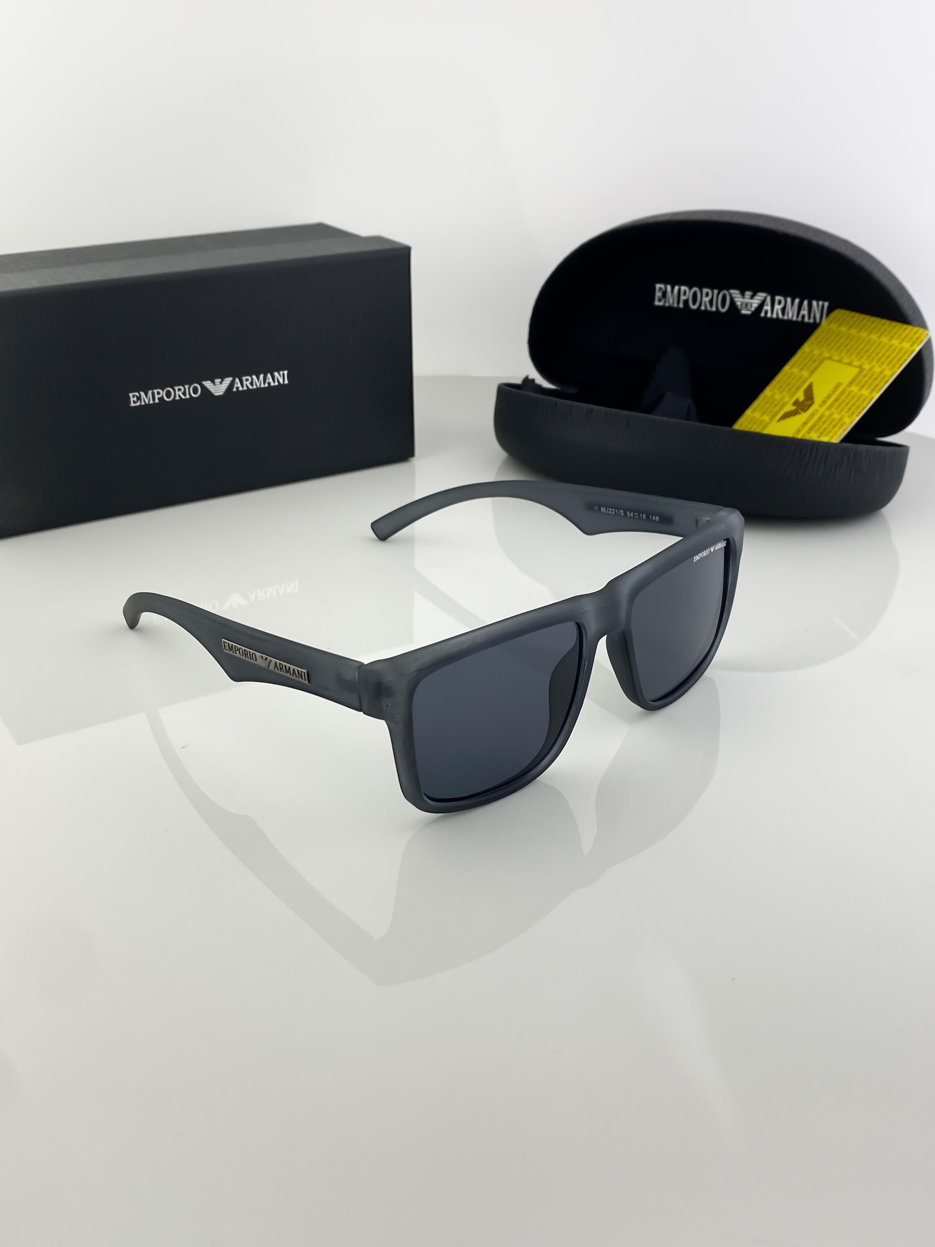 WG AR_MA_NI GREY 221 B