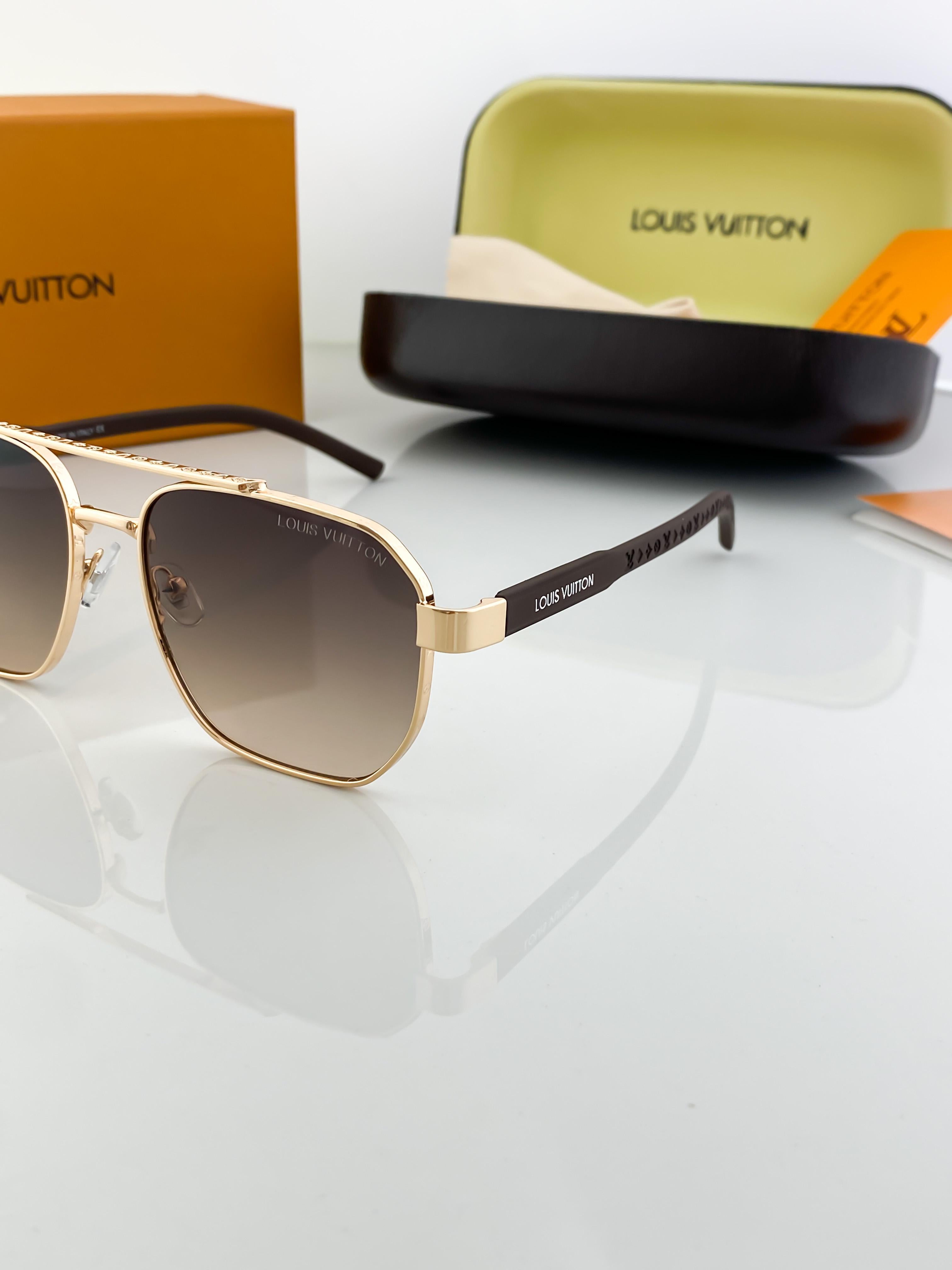 WG LO_UI_S VUI_TTO_N GOLD BROWN 0968 B