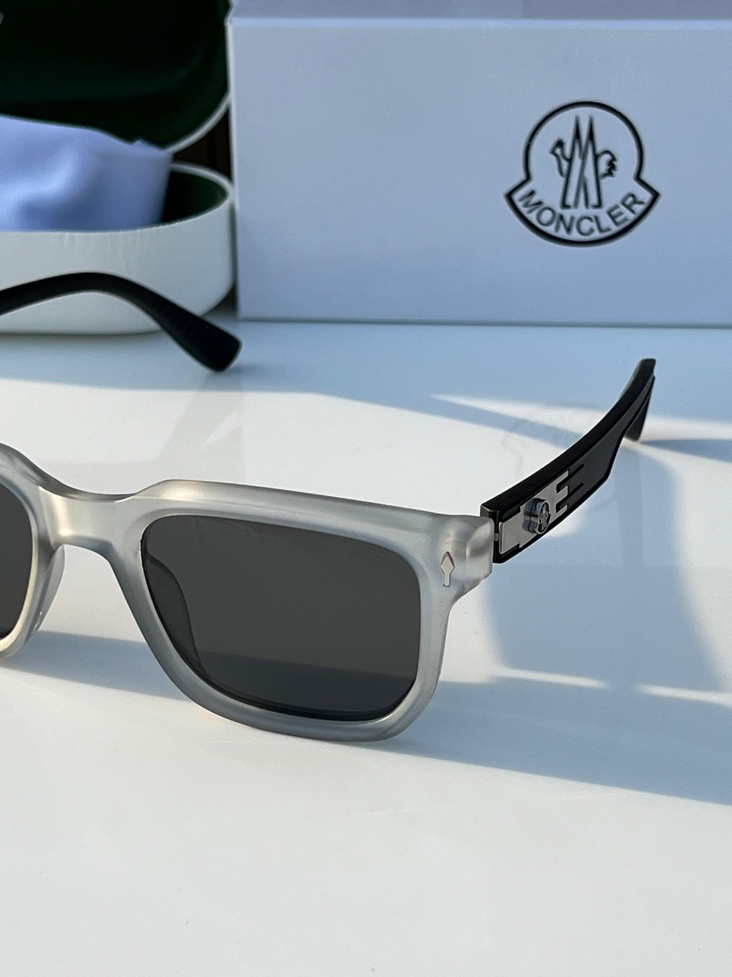 WG Mo_nc_ler 7507 grey black A