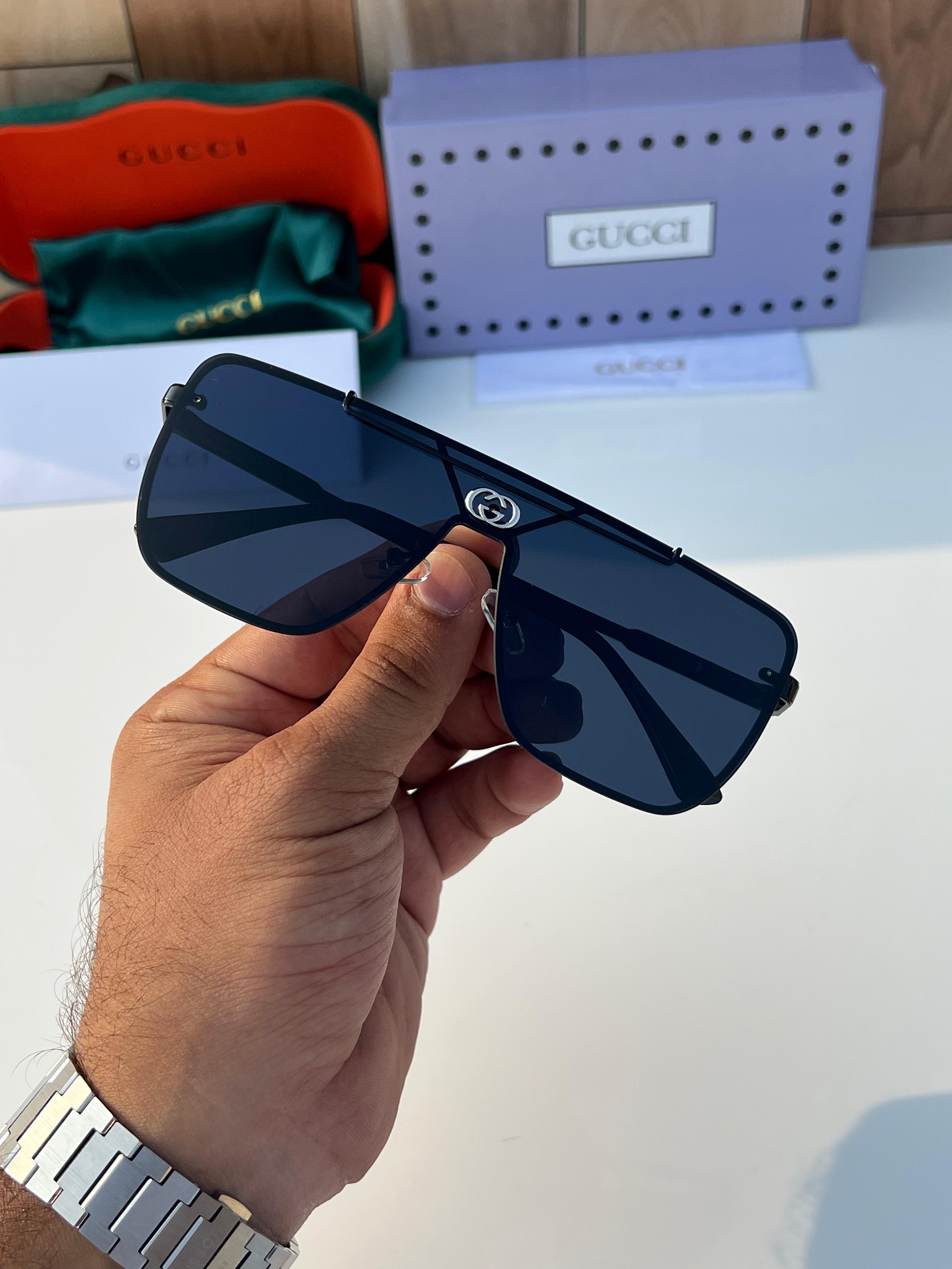 WG G_c_ci 24037 black A