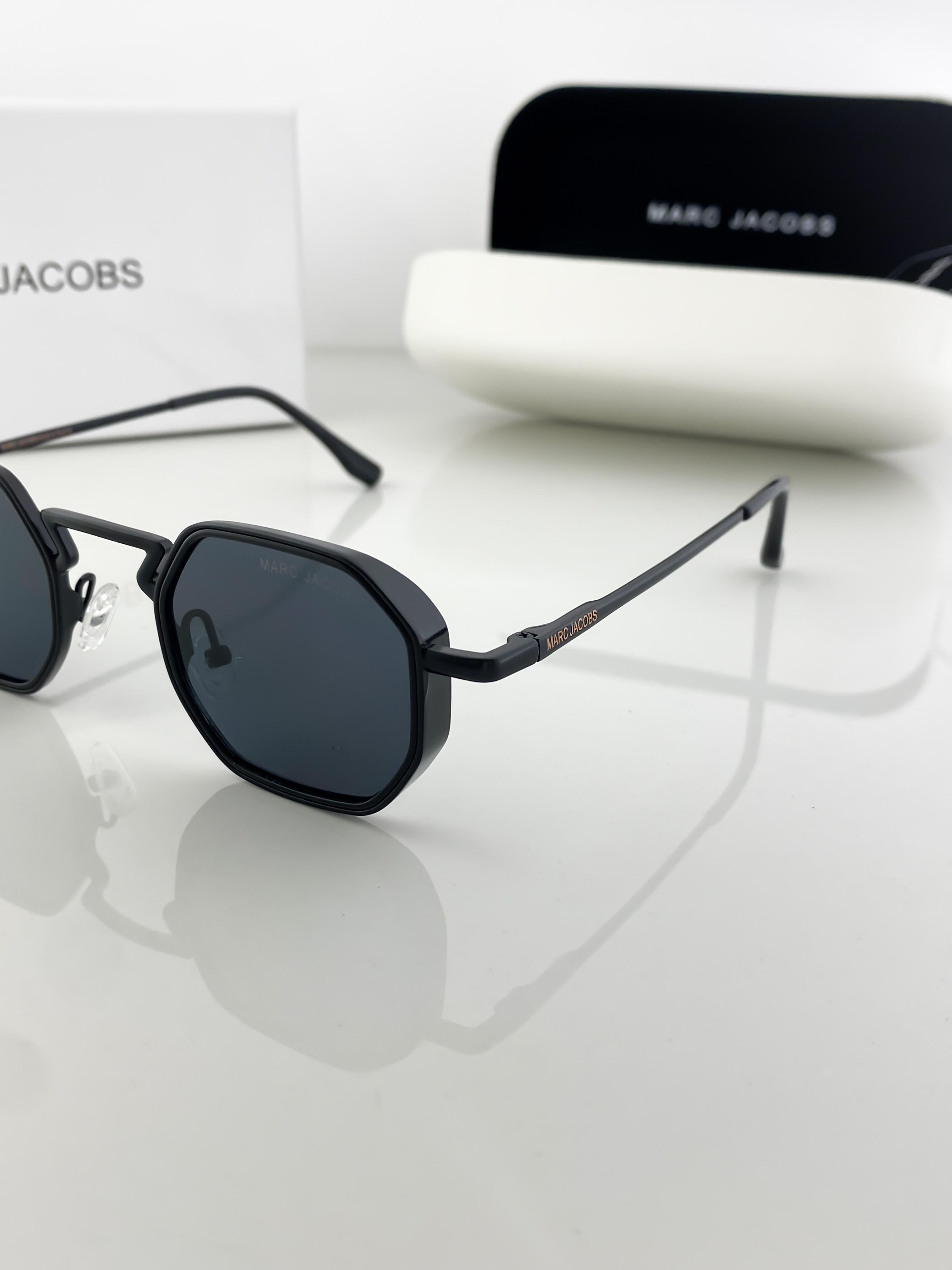 WG MARC CHARCOAL BLACK 506 B