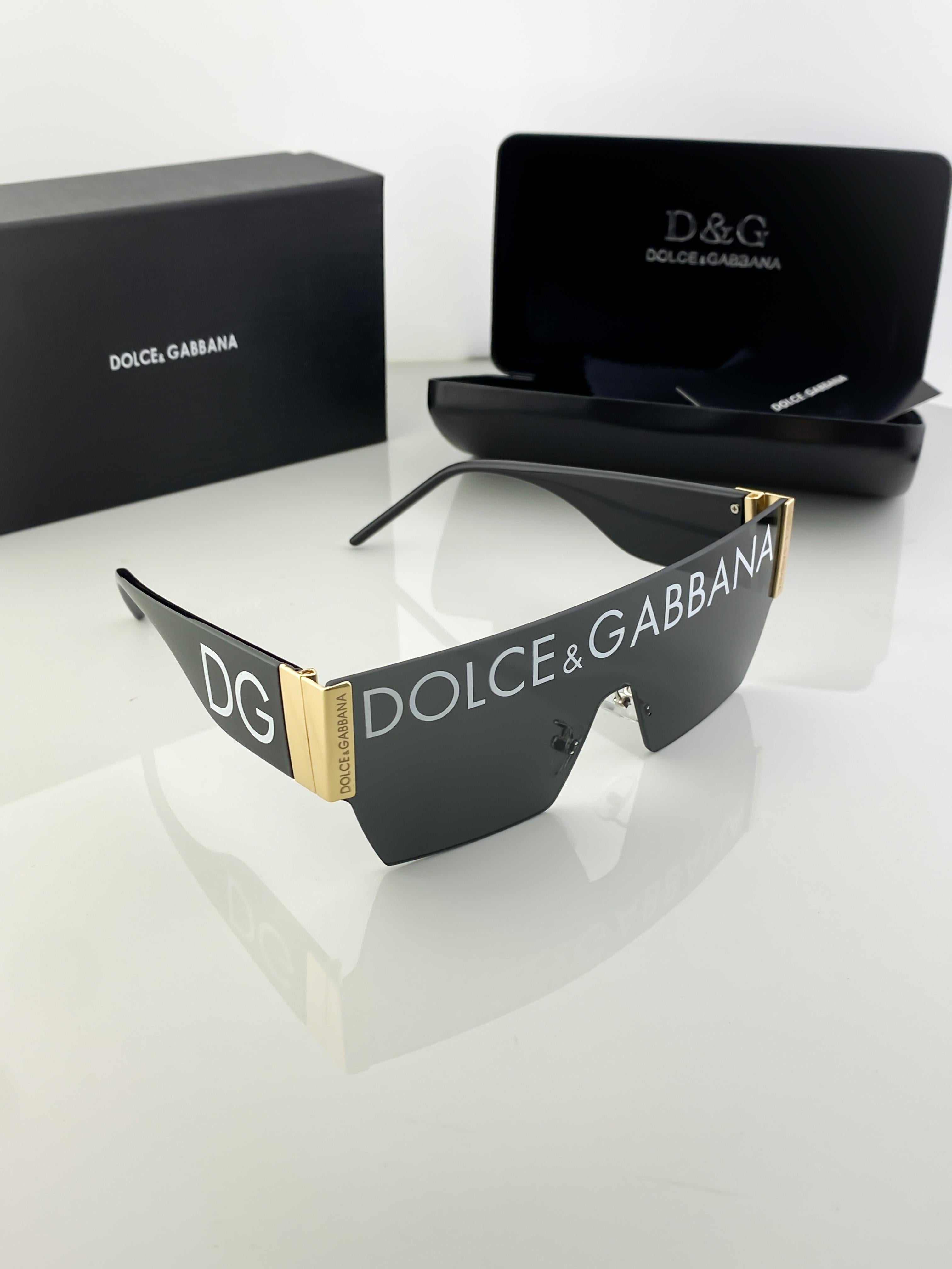 WG DOL  GOLD BLACK 6864 B