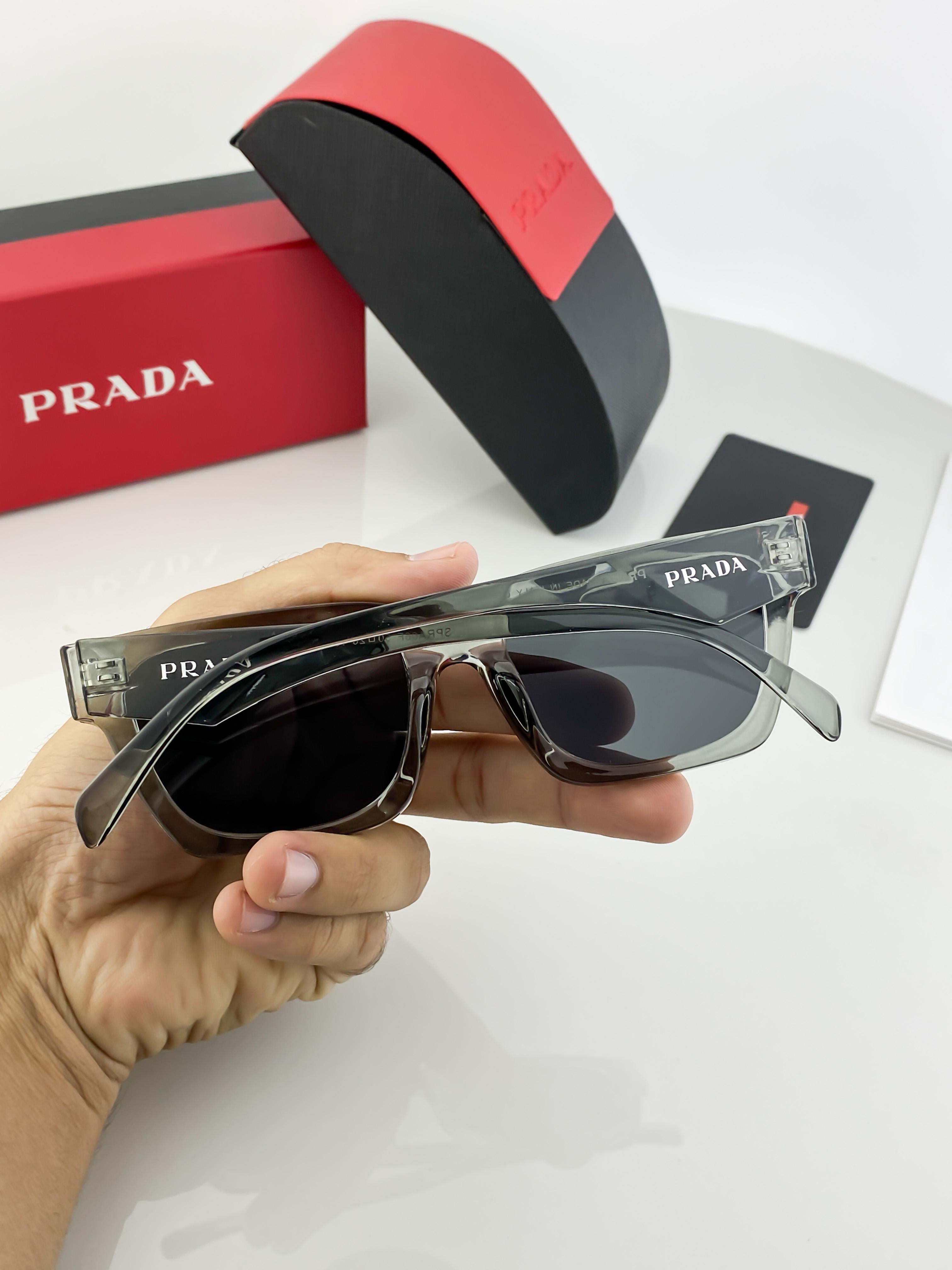 WG PRA 06F GREY BLACK B