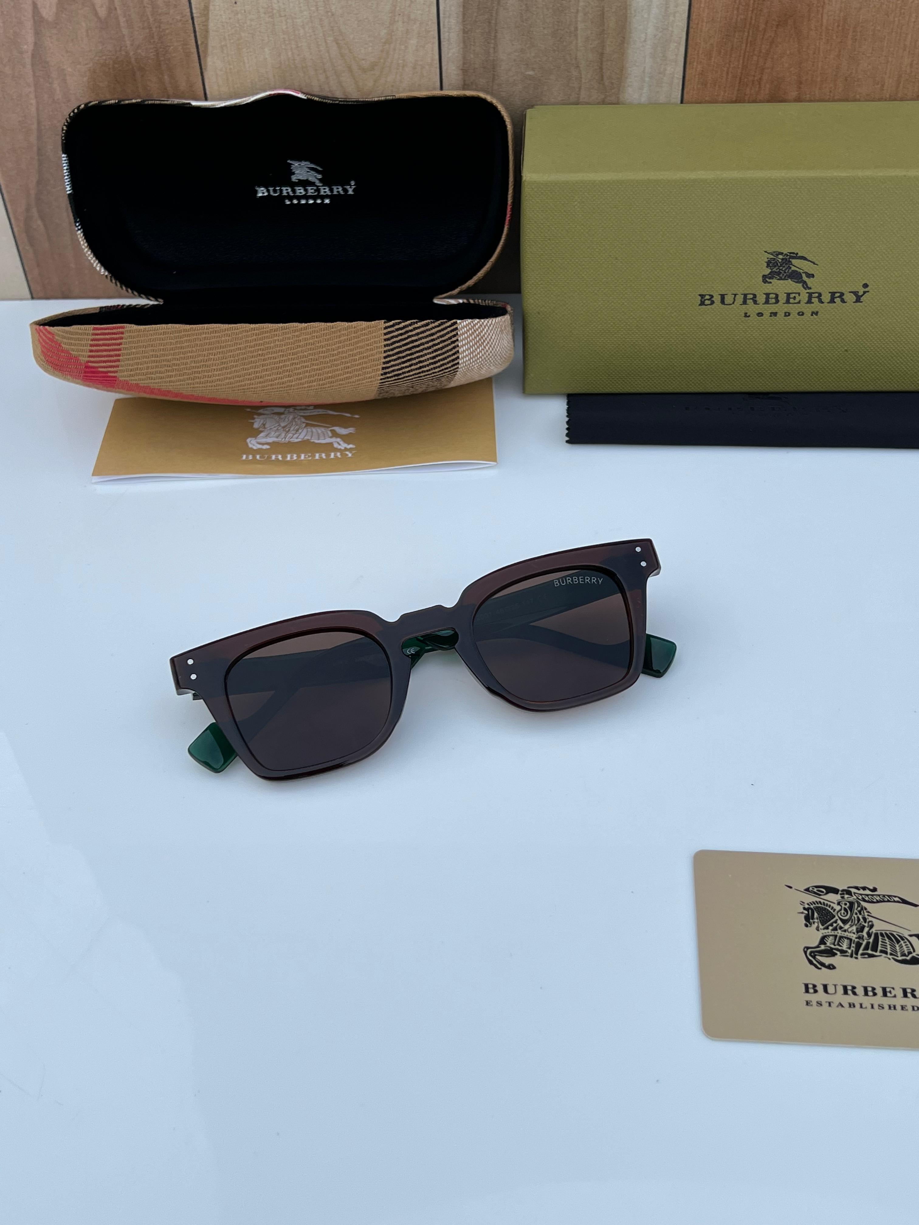 WG Bur 2001 BROWN GREEN A