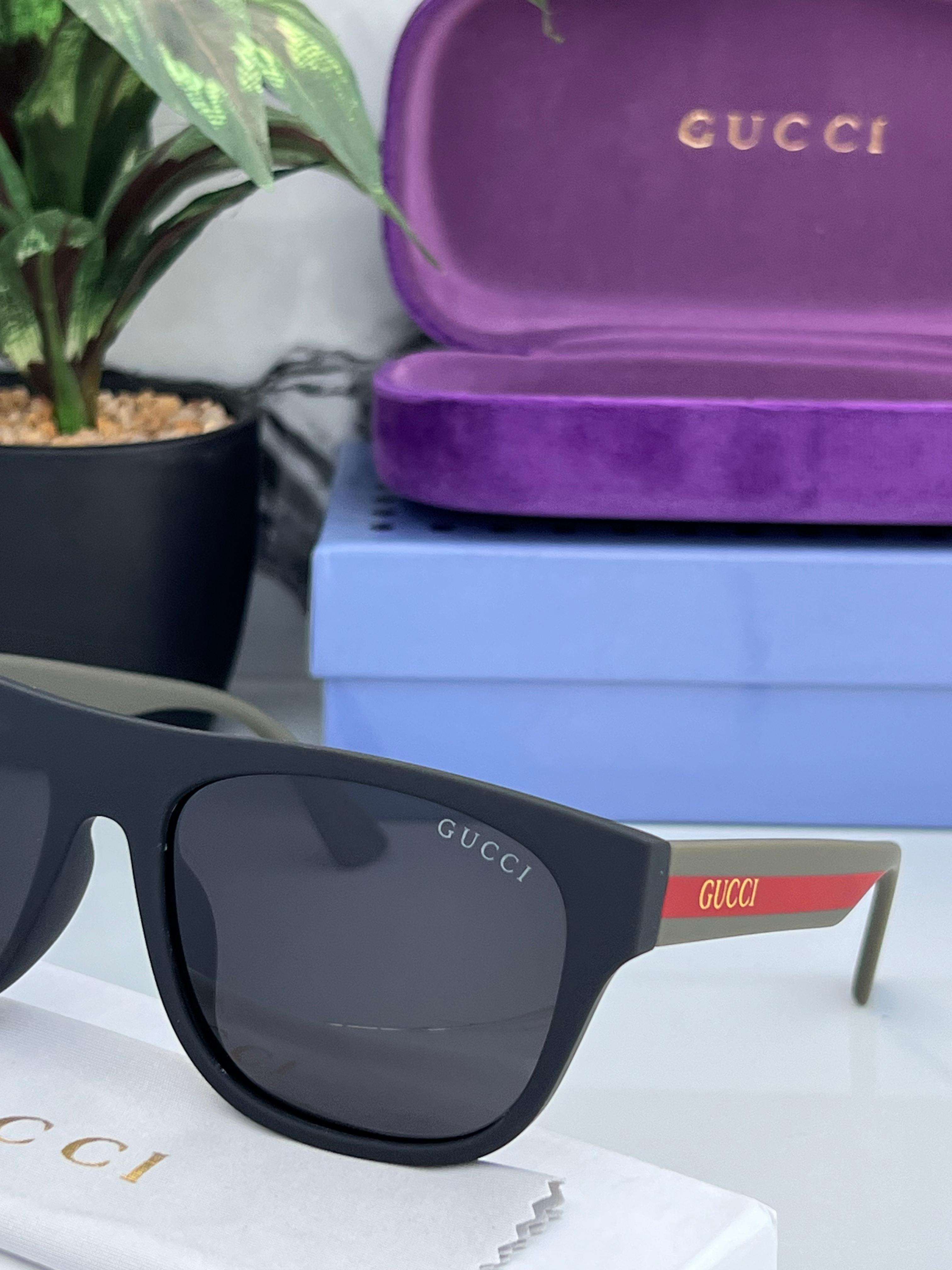 WG GuC 2222 black green A