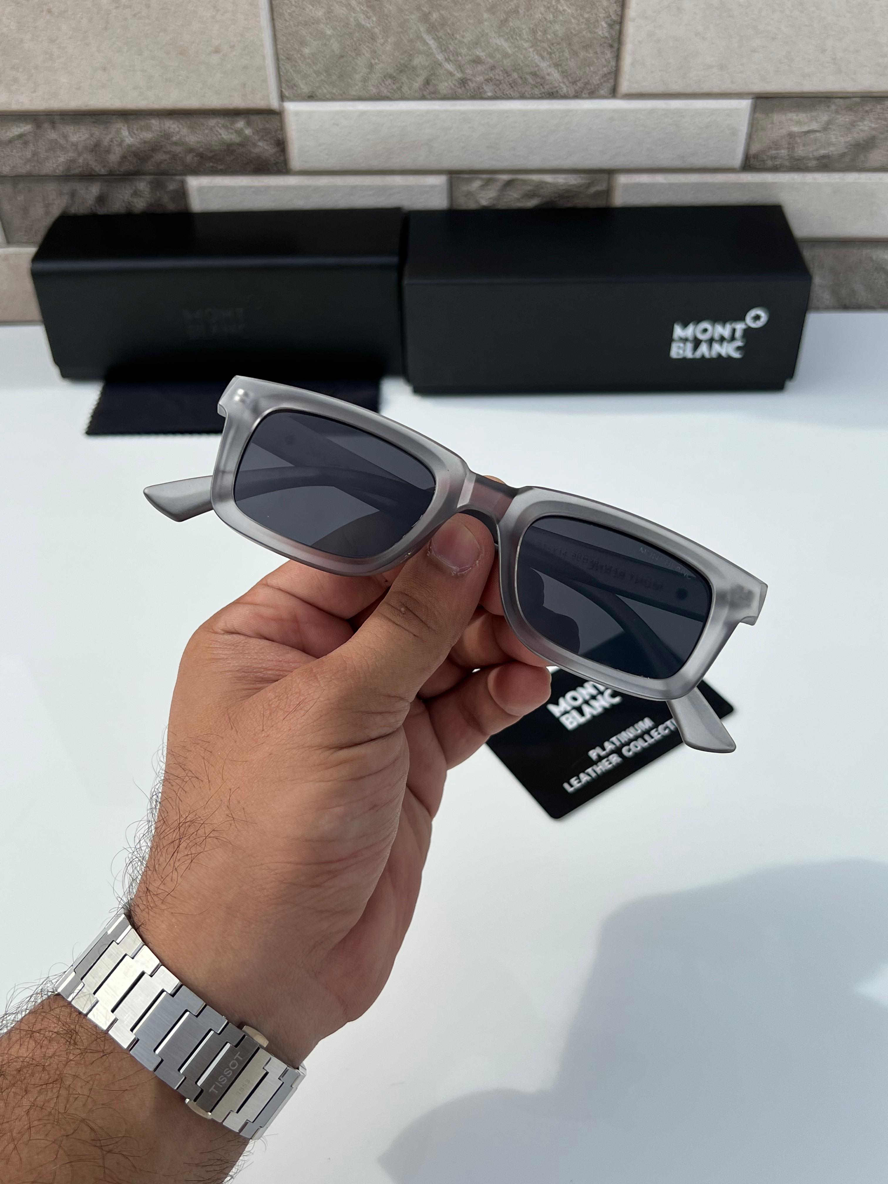 WG Mon  Y14 grey black