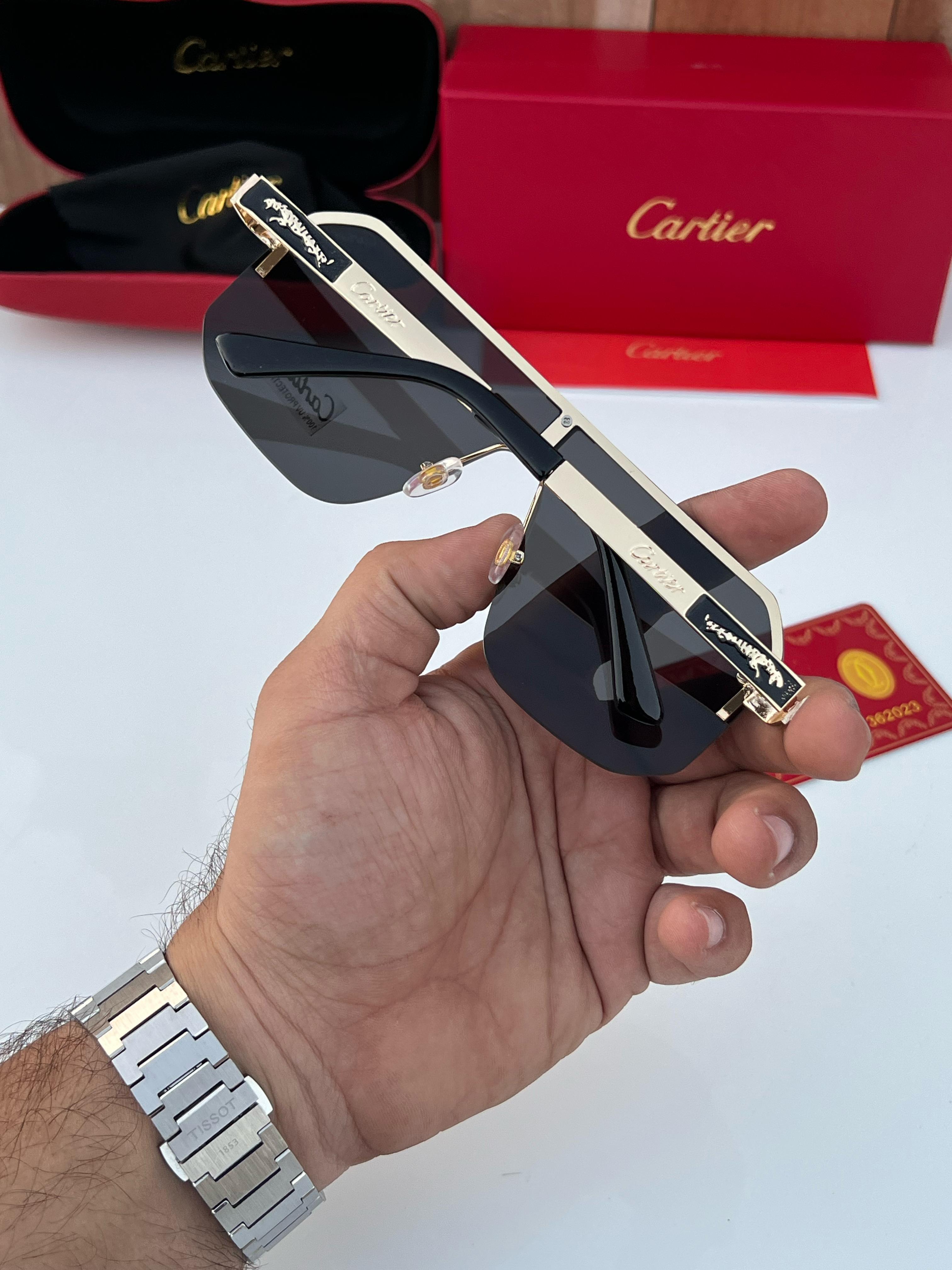 WG Car_tier_ 415 gold black  A