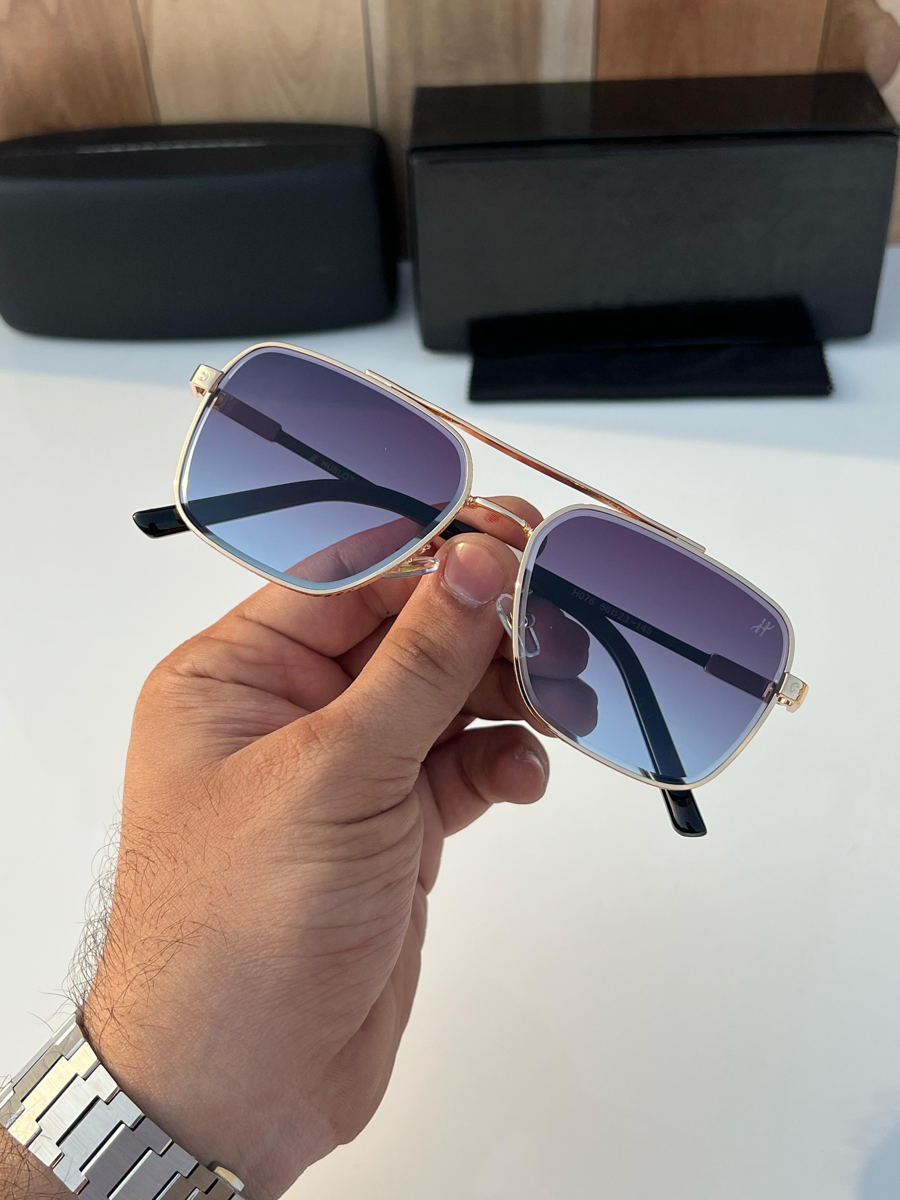 WG Hub_lot_ Gold Blue A