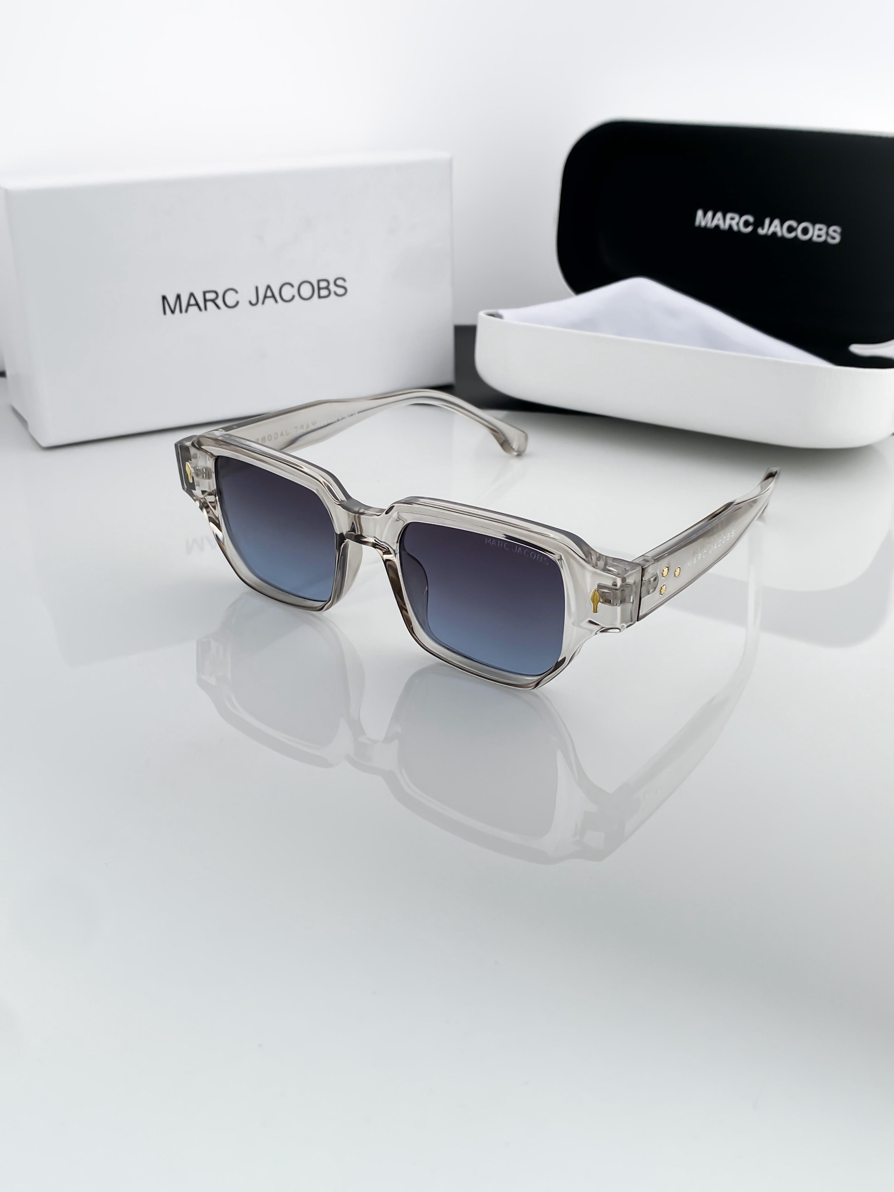 WG Mar_c_jaco_b_white