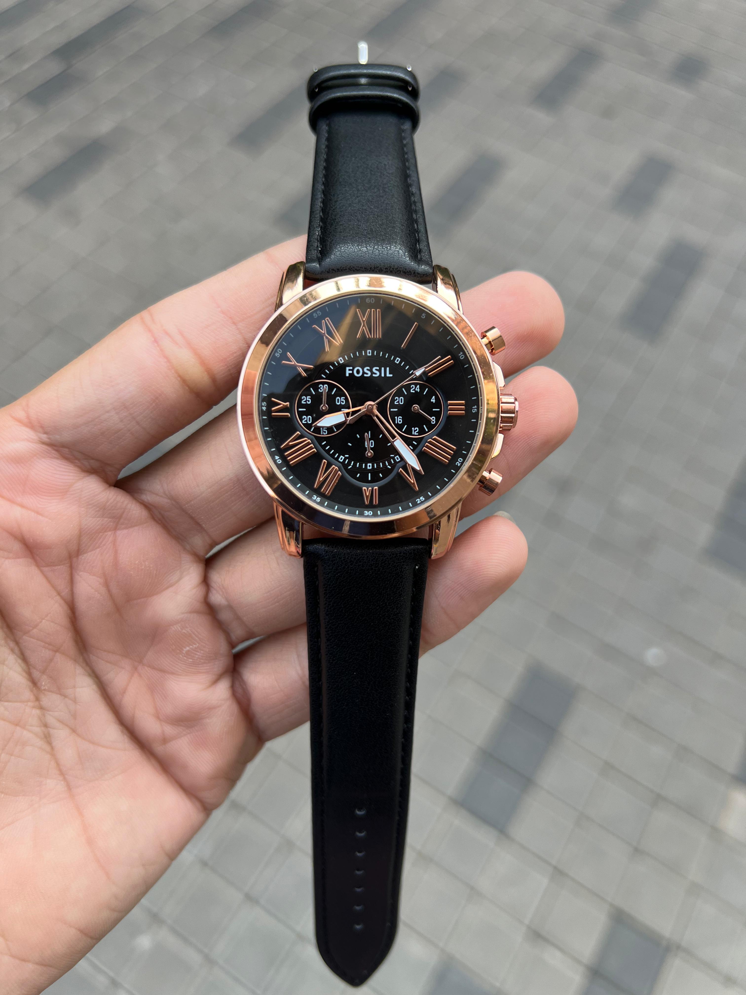 WG Fossiil Chronograph Leather Watch